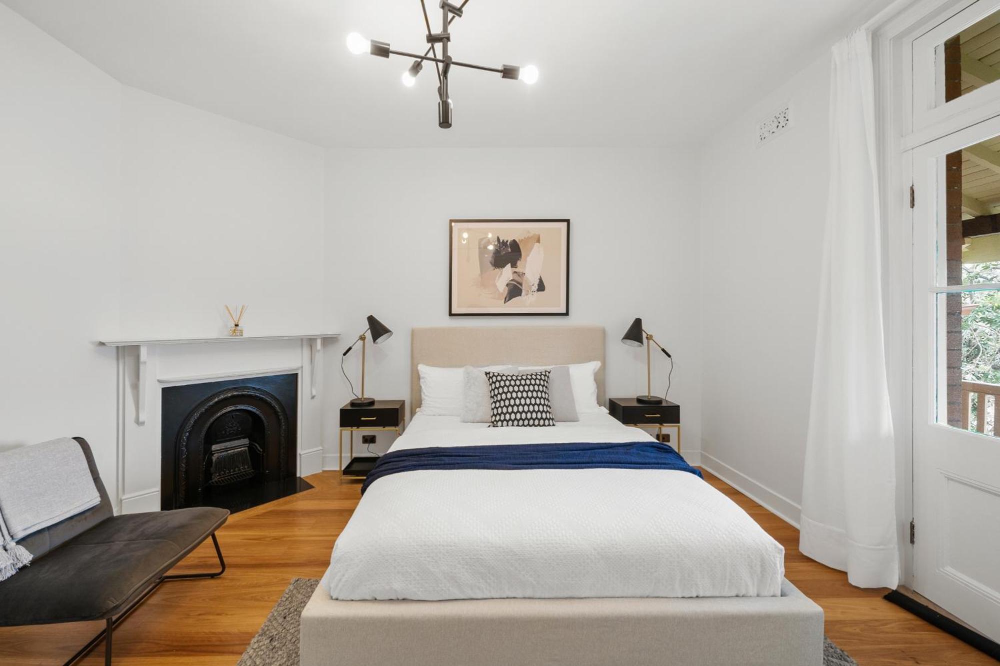 Harbour View Terrace House In The Heart Of The Rocks Sidney