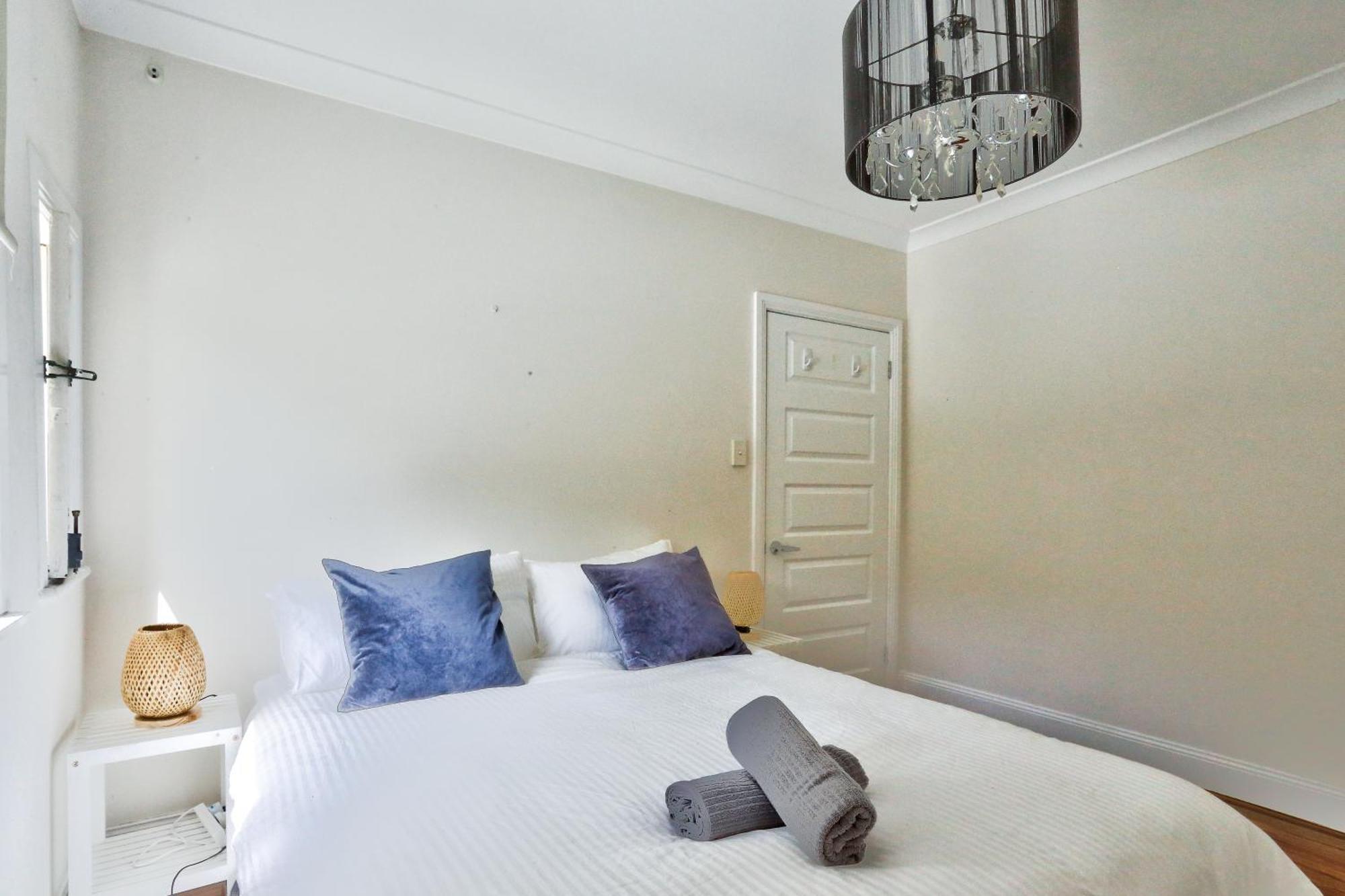 3 Bedroom House Family Friendly Surry Hills 2 E-bikes Included * Sydney