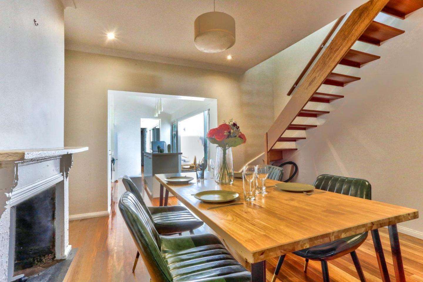 Apartment 3 Bedroom House Family Friendly Surry Hills 2 E-bikes Included Sydney