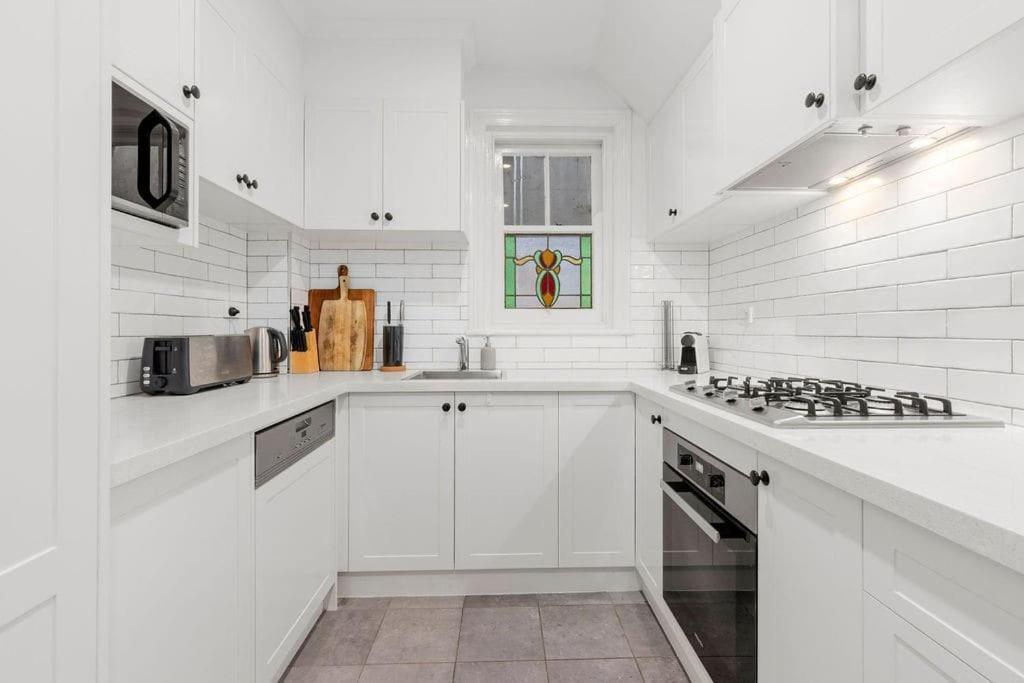 Apartment Vacation W Private Rooftop And Harbour View Sydney
