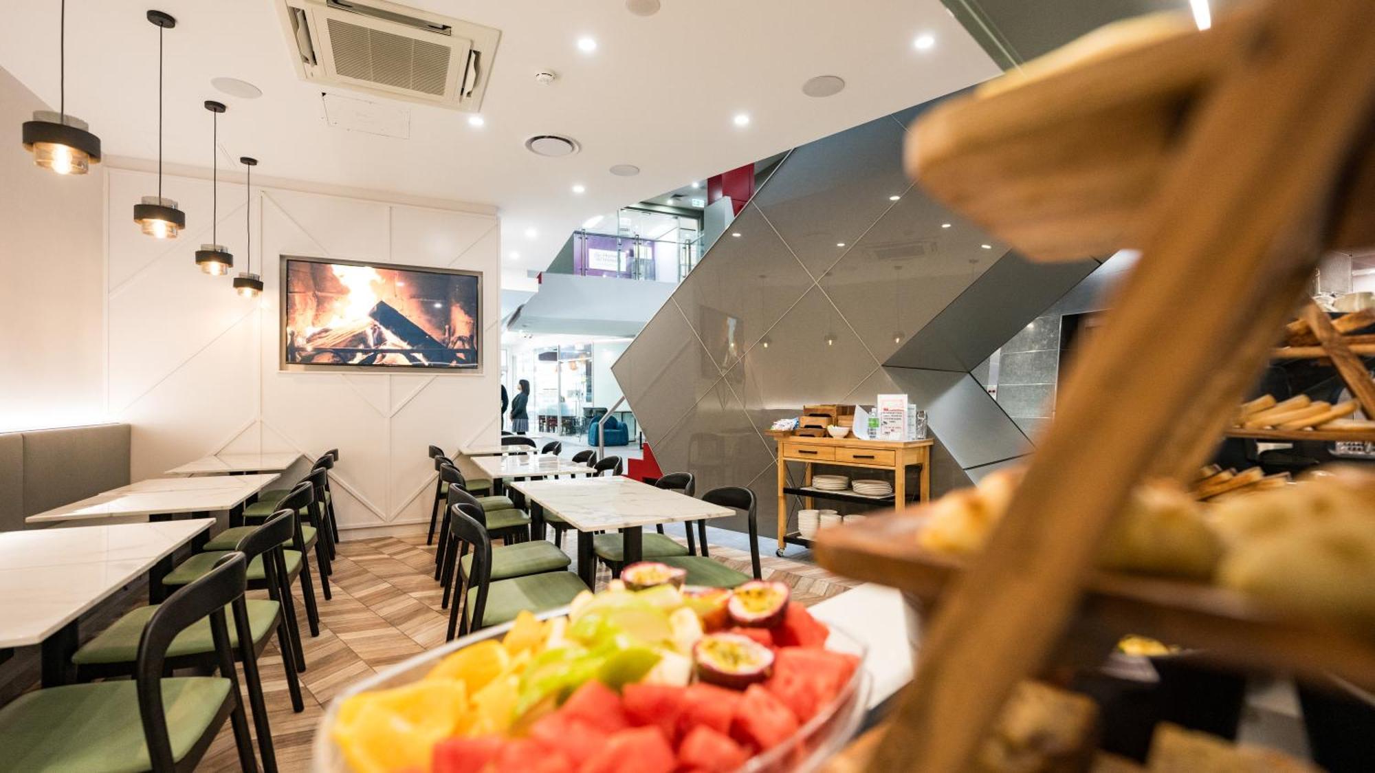 Hotel & Bondi Junction By Ihg Sydney