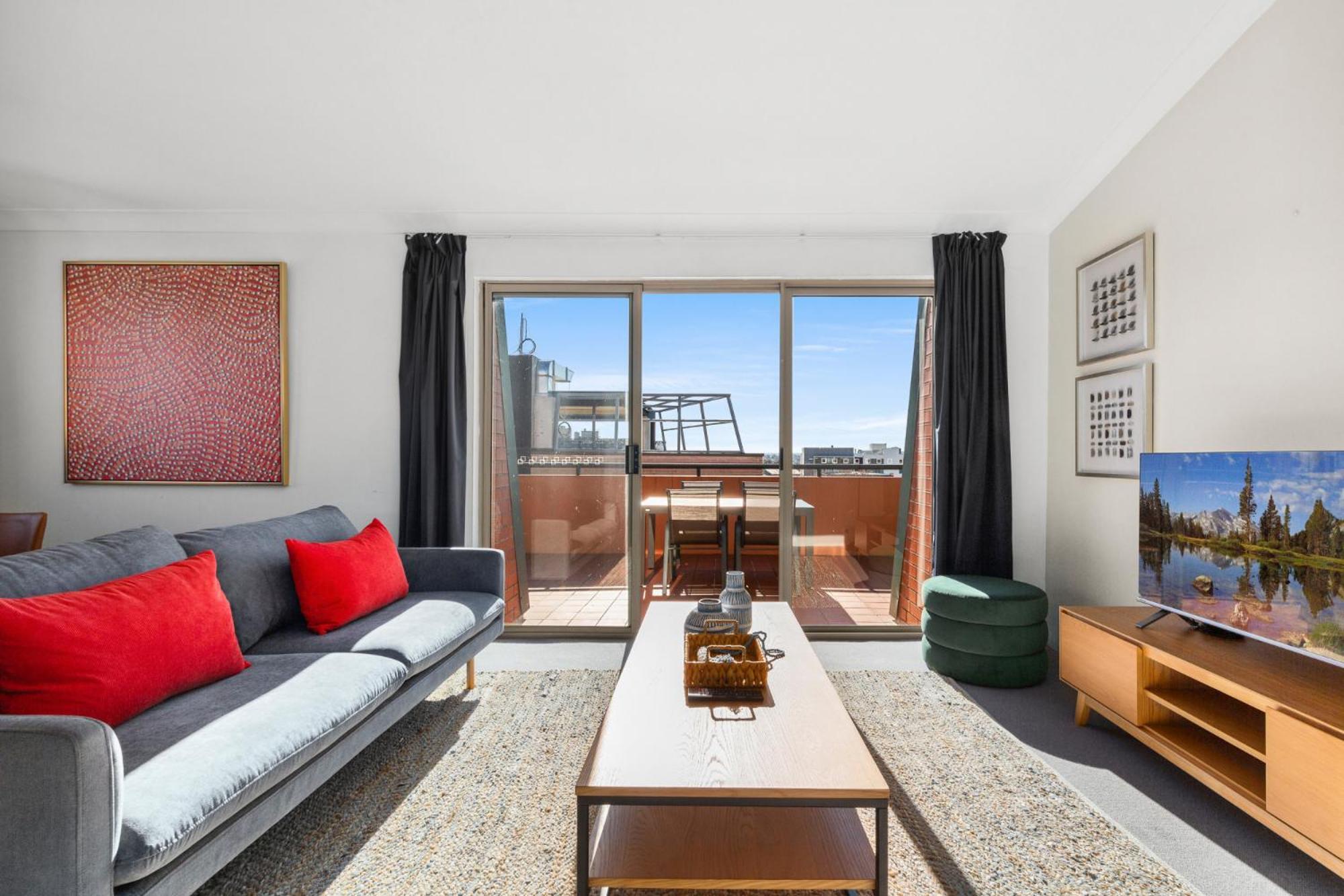 Apartment Spacious Inner-west 2-bed With Alfresco Dining