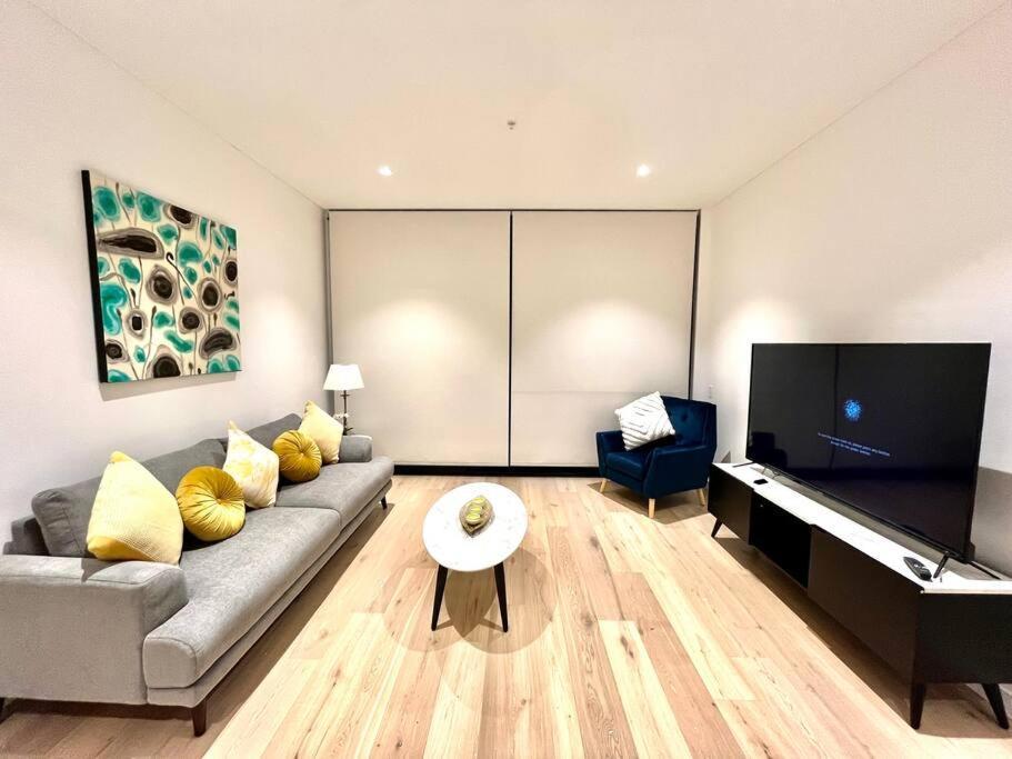 Apartamento Wow New Gorgeous 2 Bed 2 Bath Parking