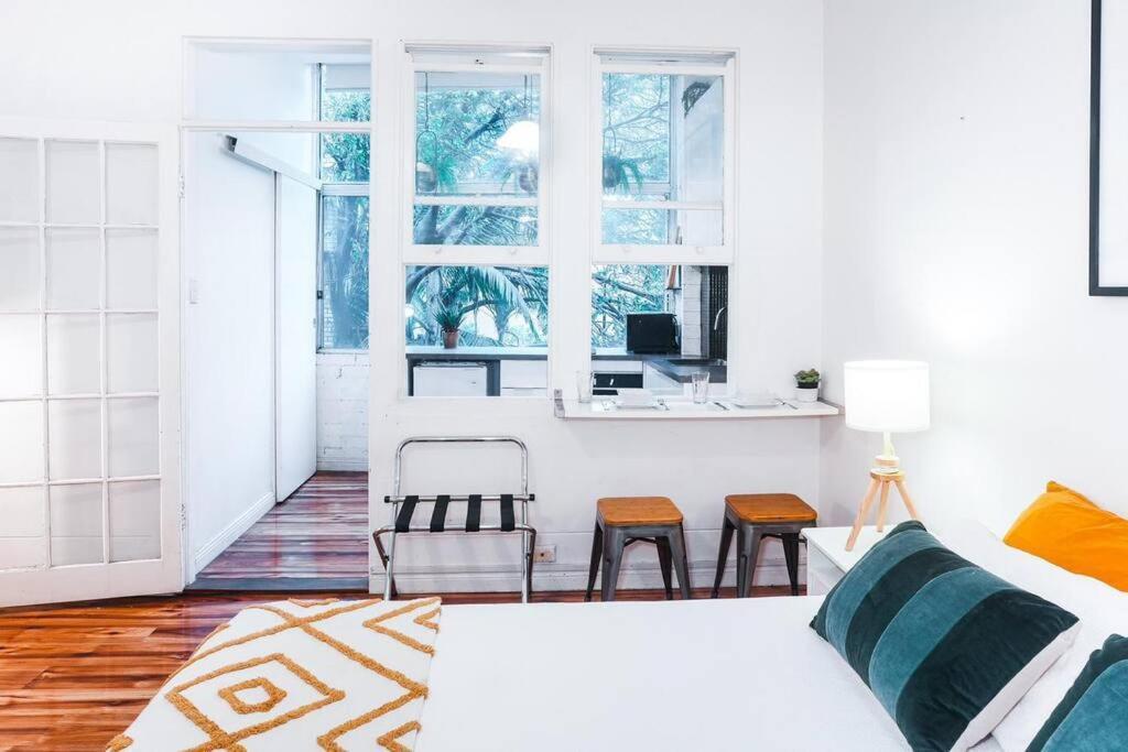 Apartment Large Near Train & Tower *