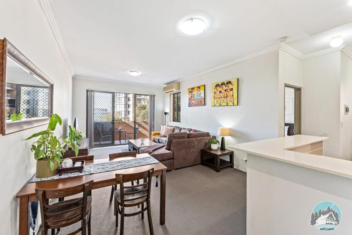 Aircabin - Parramatta - Free Parking - 1 Bed * Sydney