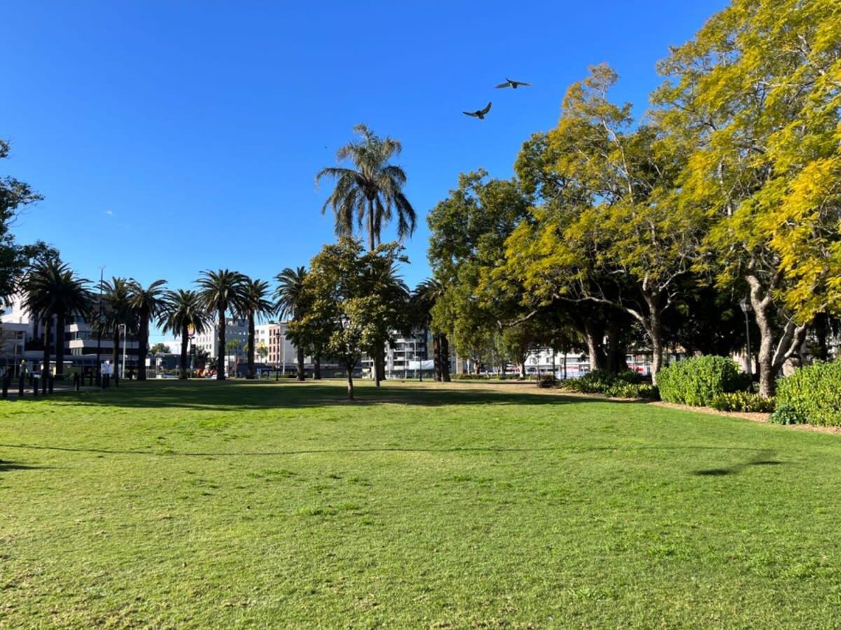 Aircabin - Parramatta - Free Parking - 1 Bed *