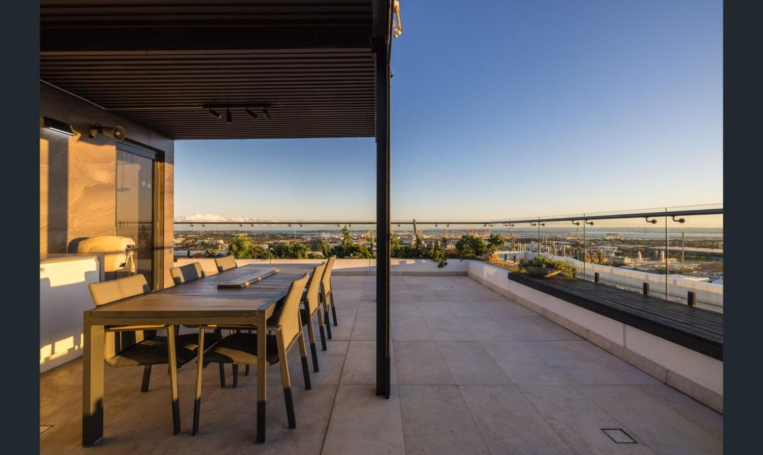 Apartment Rooftop Penthouse Eastgardens