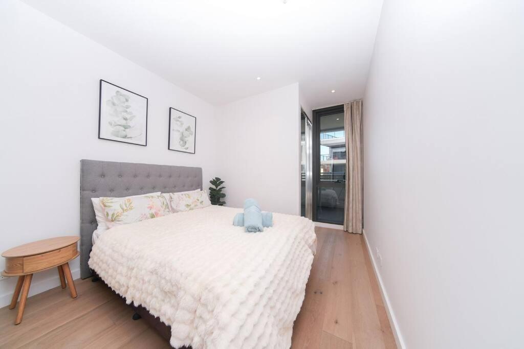 Modern Urban Oasis In The Heart Of Chinatown Apartamento