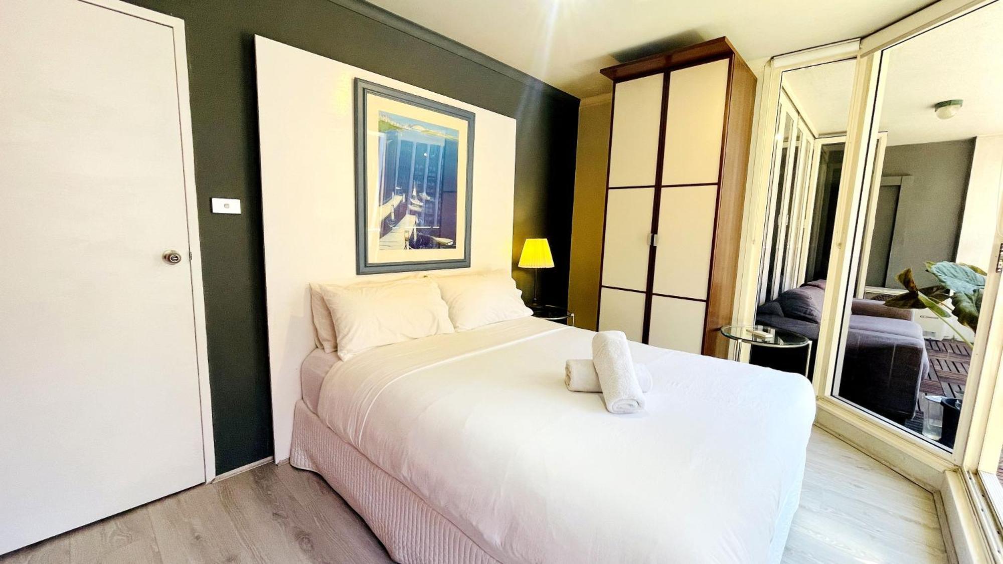 Apartment Ausmine Cbd 2bedroom Sydney
