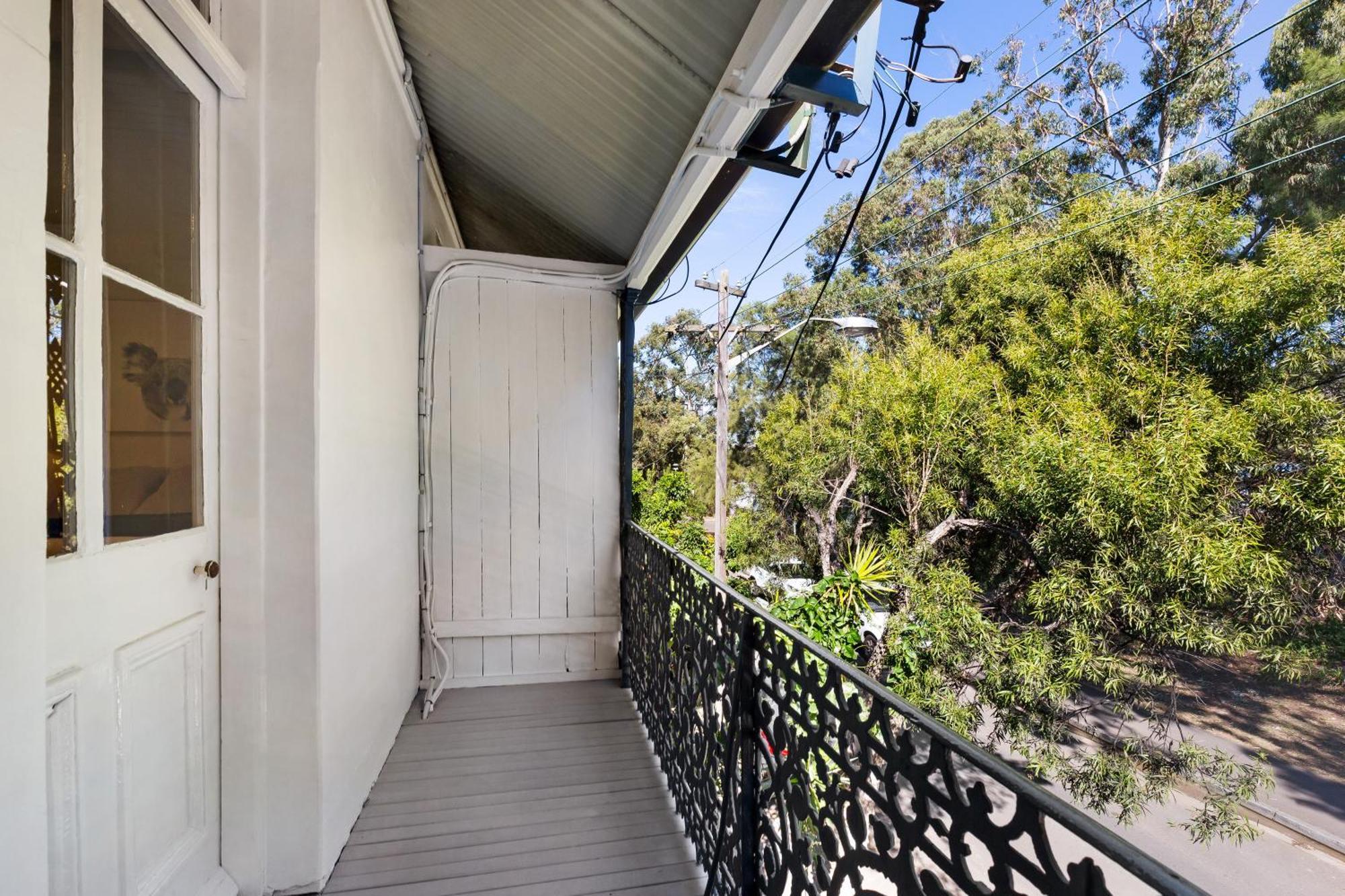Pyrmont Self-contained Terrace House Sydney