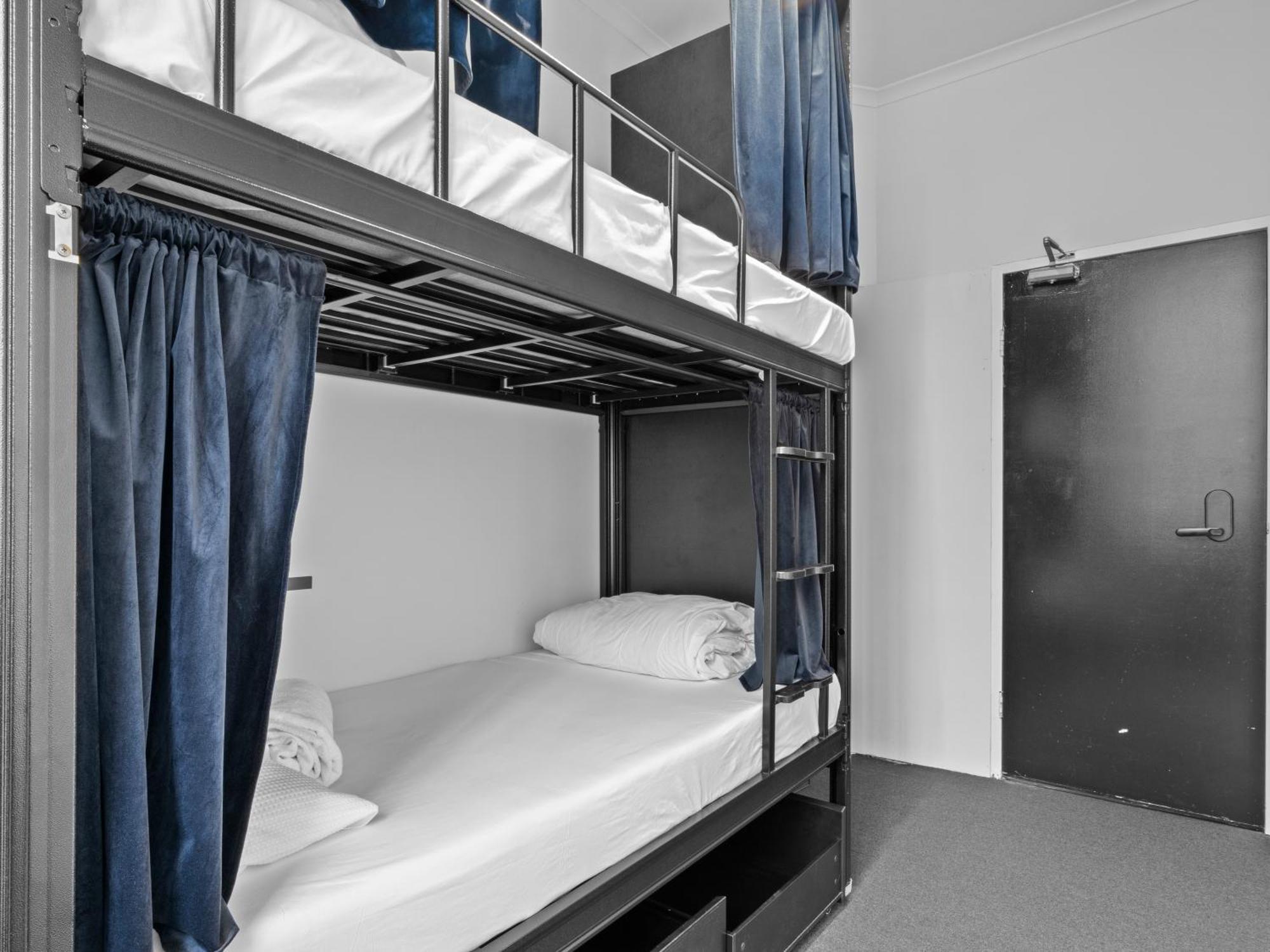 Hostel Azzurro Pod -