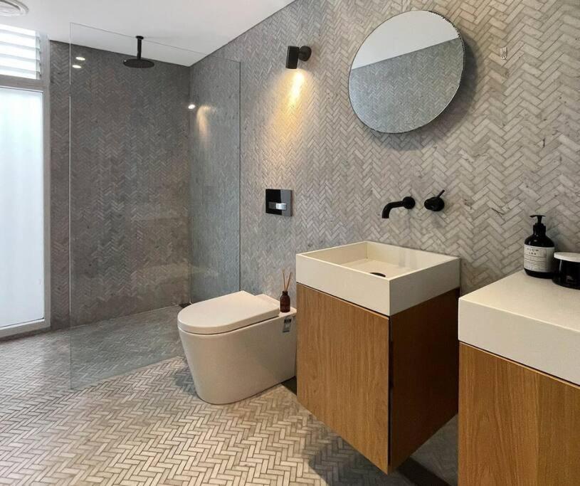 Spacious Bondi Getaway - Heart Of Bondi
