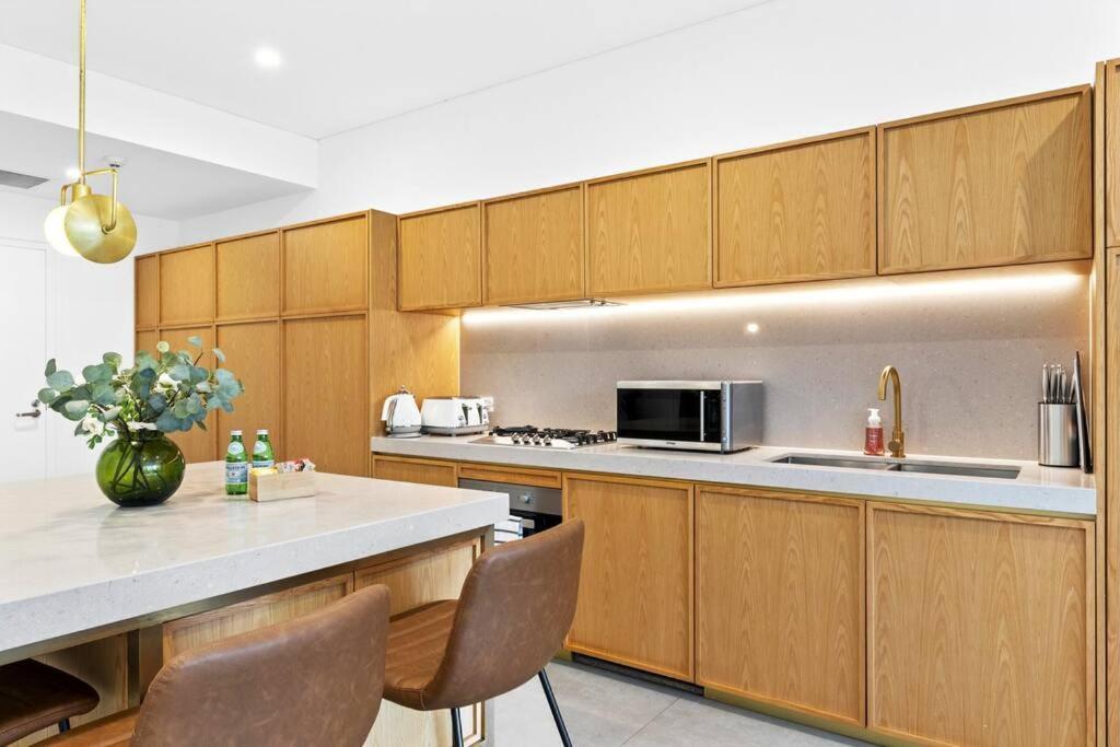 Apartment Morden Urban 2bed In Waterloo Sydney