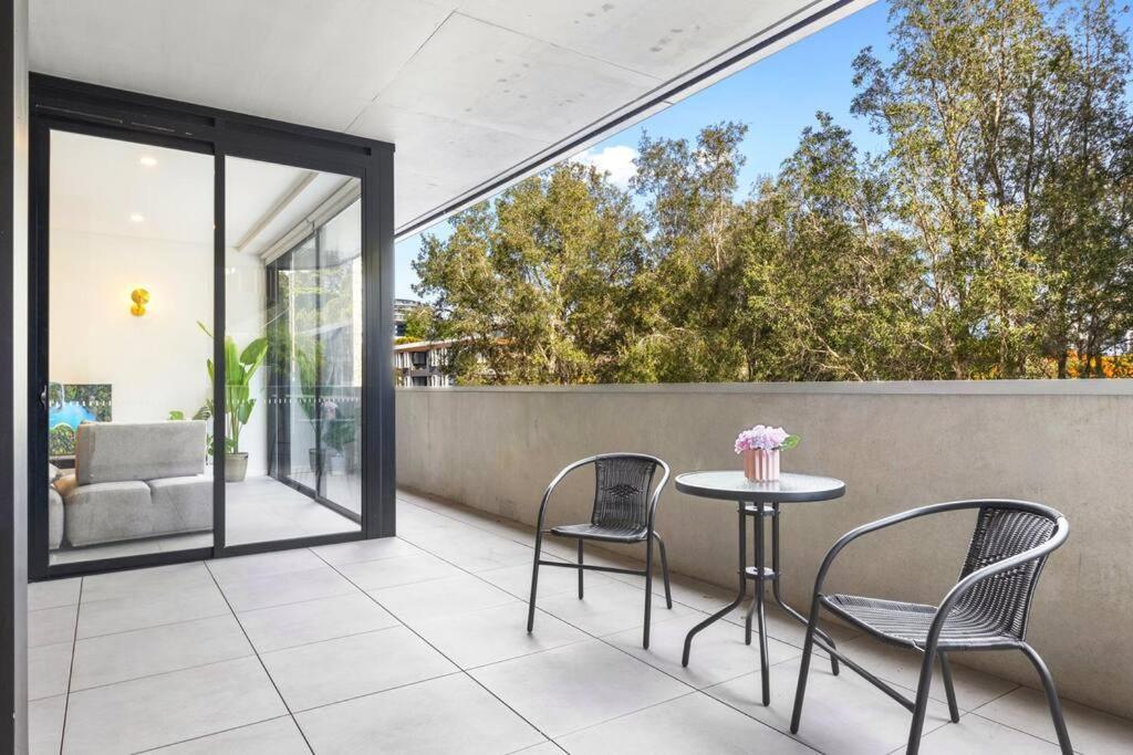 Morden Urban 2bed In Waterloo Sydney