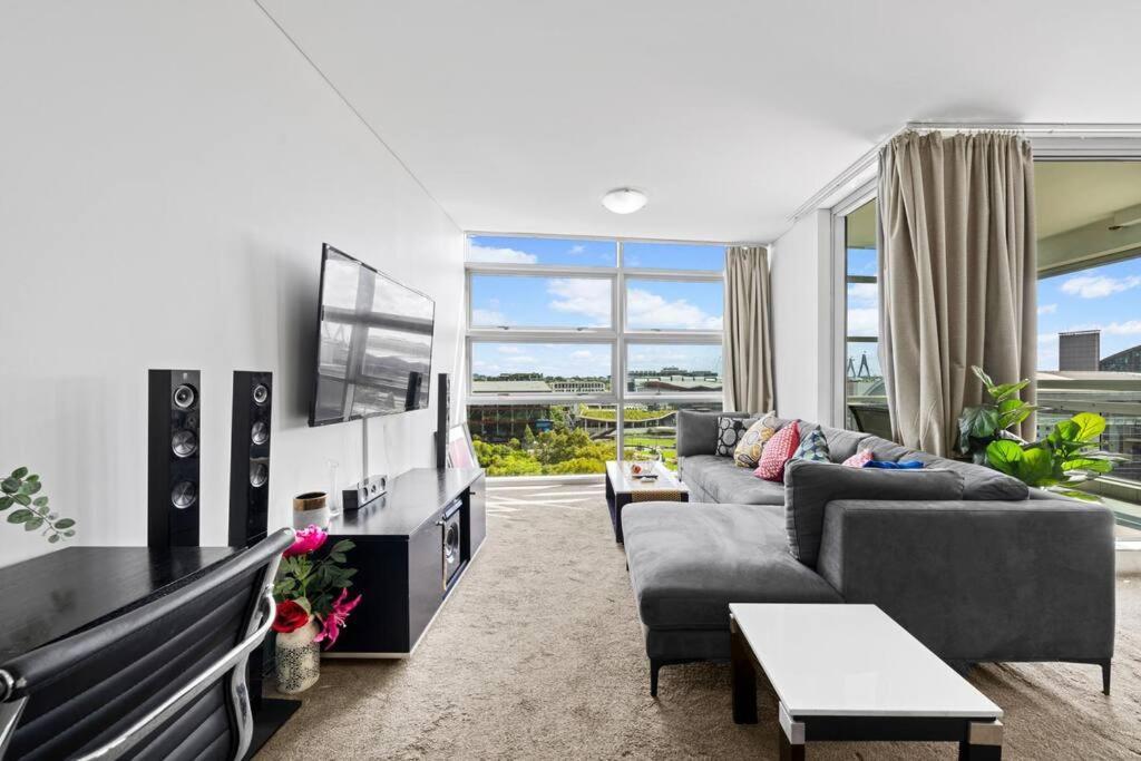 Apartment Stylish 4bd Cbd