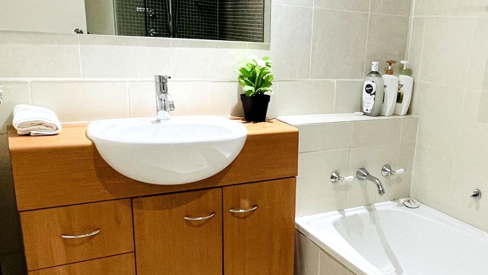 Apartment Ausmine Cbd 2bedroom