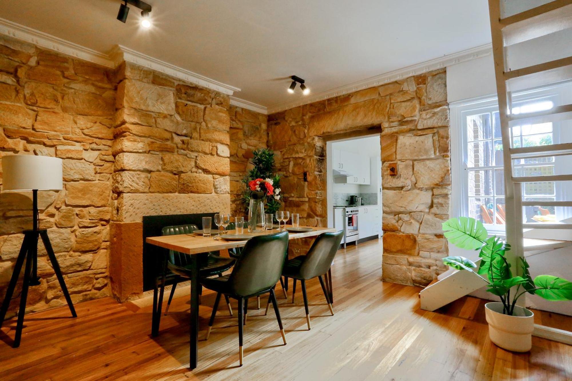 Casa de férias 2 Bedroom Family Friendly Ultimo Near The Centre 2 E-bikes Included Sidney