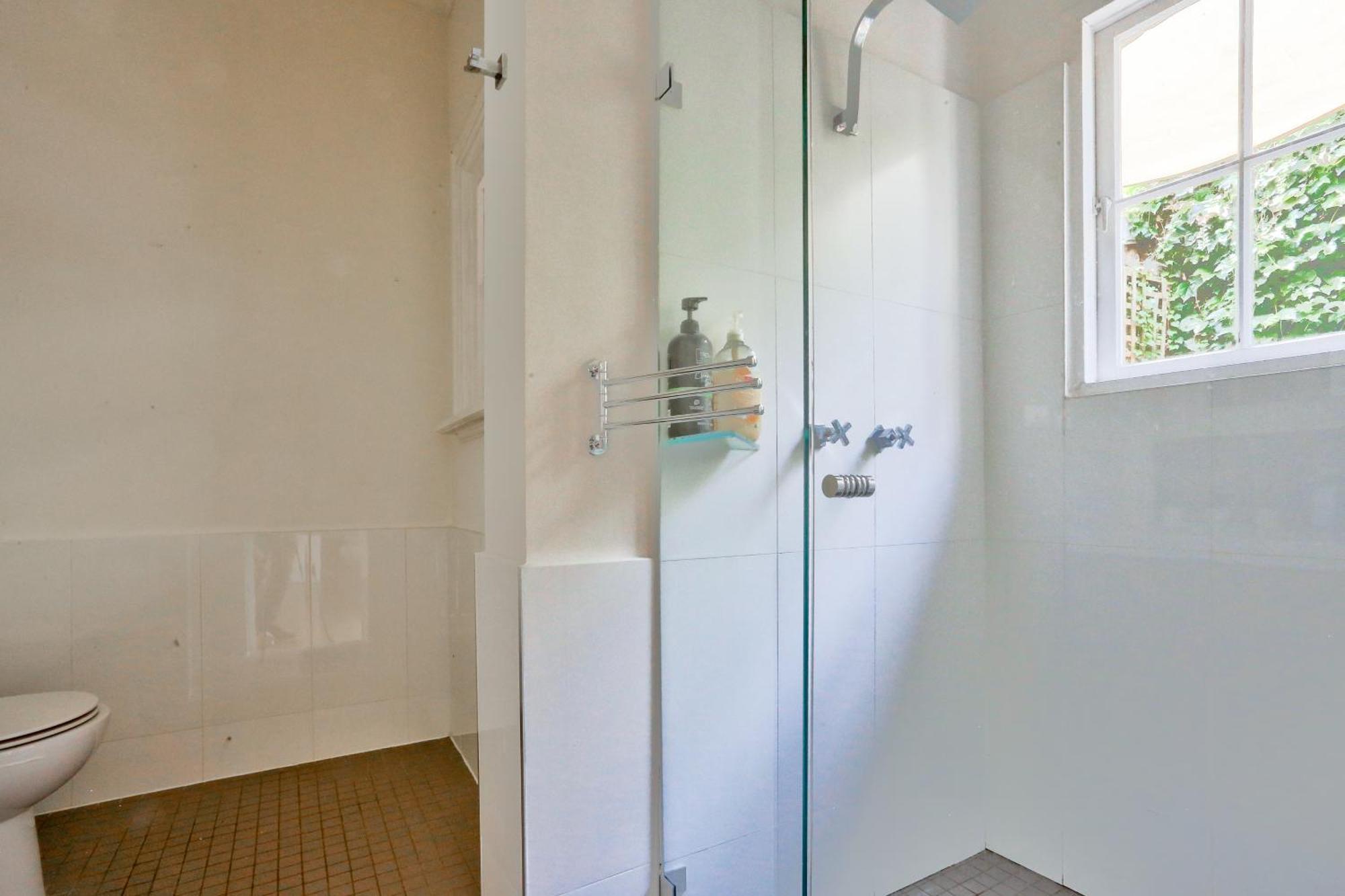 Casa de férias 2 Bedroom Family Friendly Ultimo Near The Centre 2 E-bikes Included Sidney