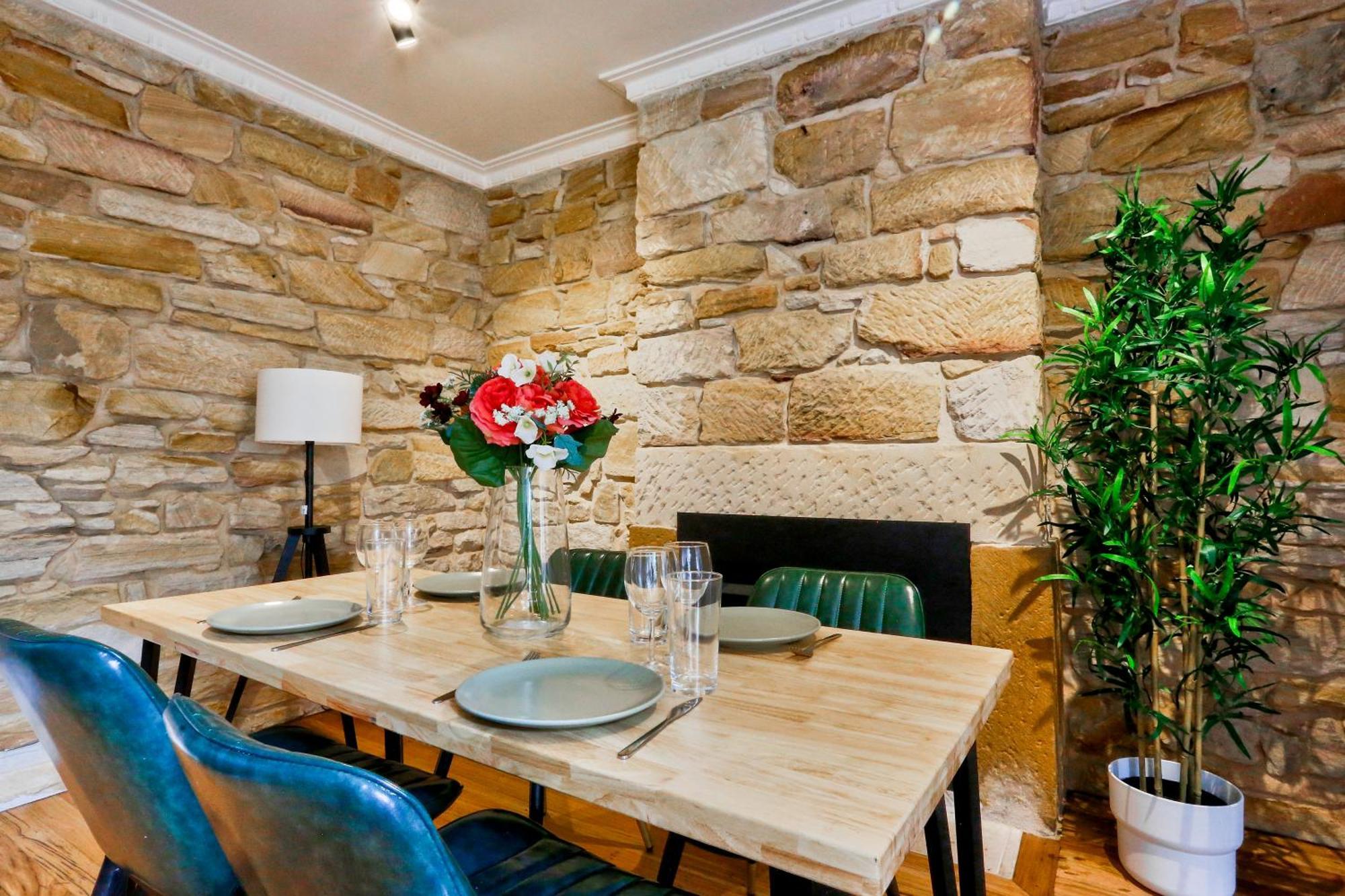 2 Bedroom Family Friendly Ultimo Near The Centre 2 E-bikes Included Casa de férias