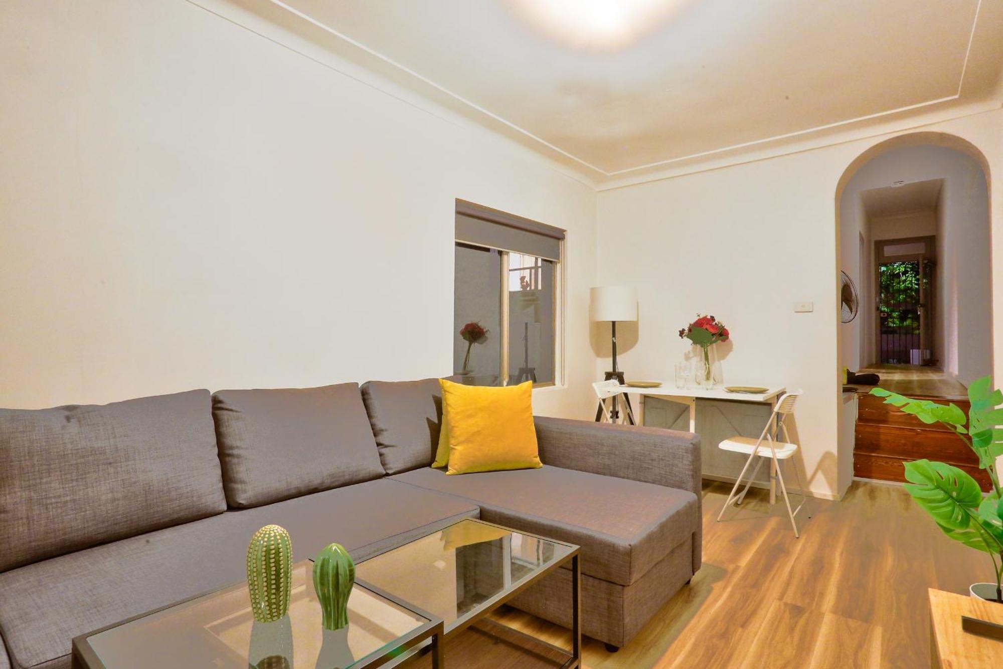 Holiday home Close To 2 Bedroom House Surry Hills Sydney