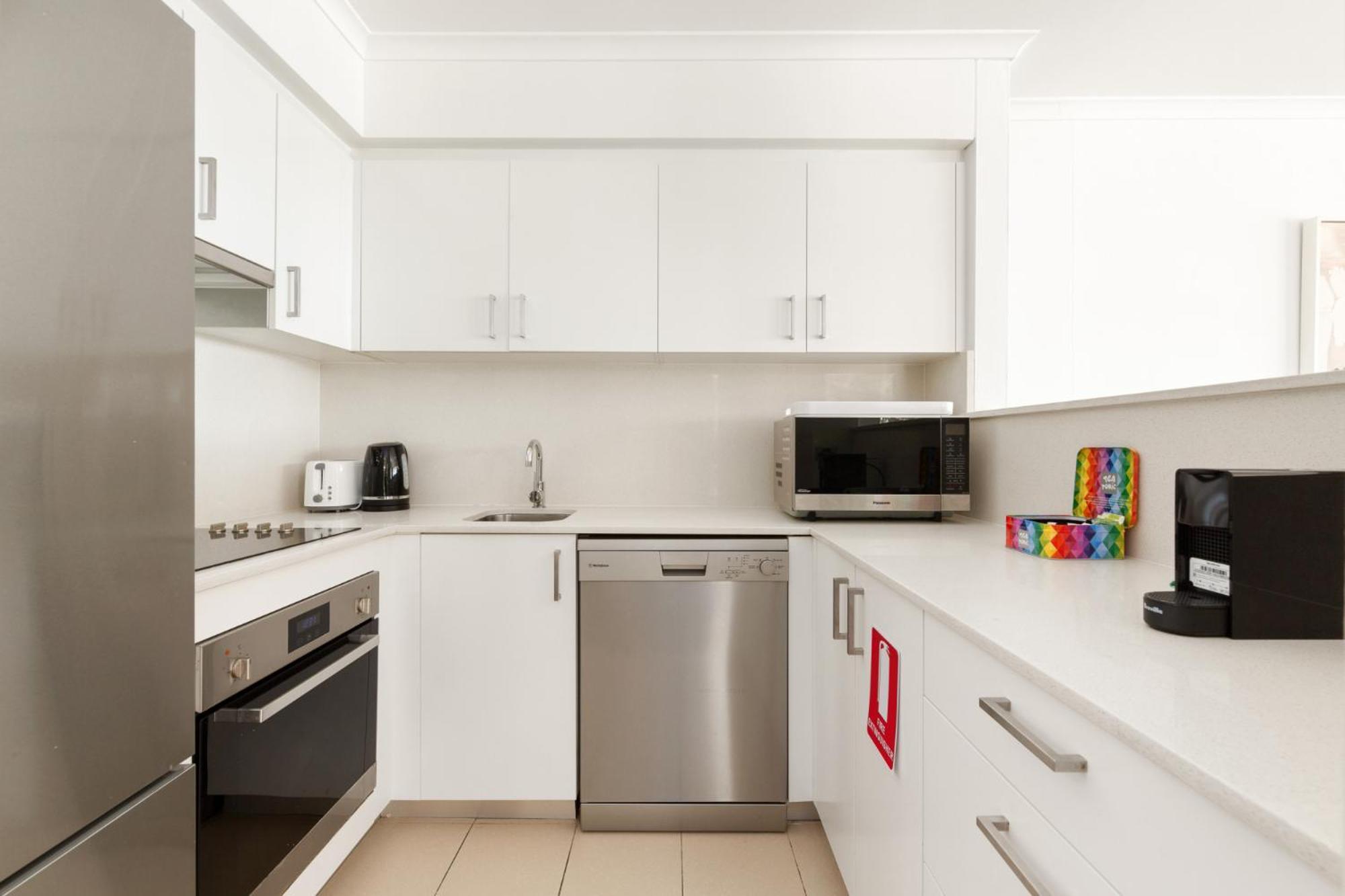 Apartment Ocean-facing 2-bed Manly Unit With Gym & Sauna Sydney