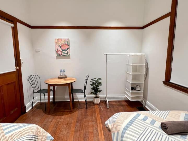 Charming Unit In Authentic Building Apartment