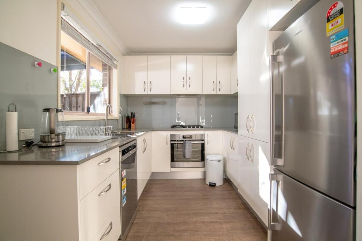 3bedroom Townhouse At Dundas * Sydney