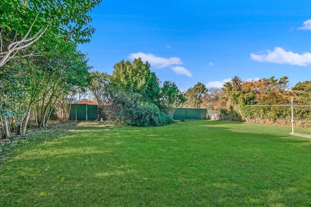 Carlingford Spacious 5br Sleeps 10 Sydney