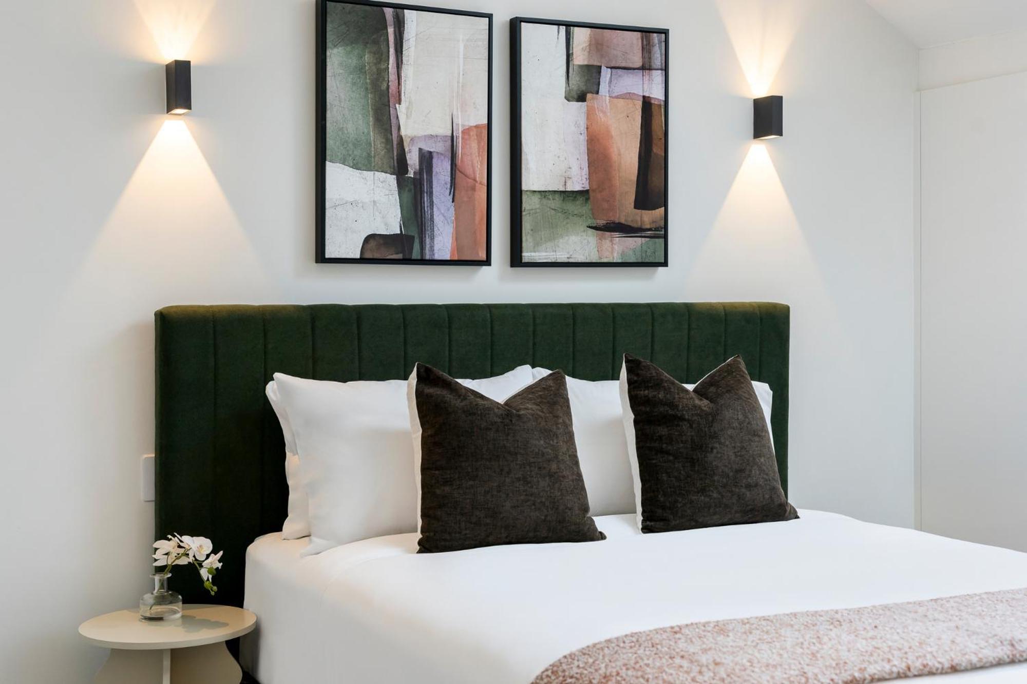 The Henrietta By Urban Rest Apartment