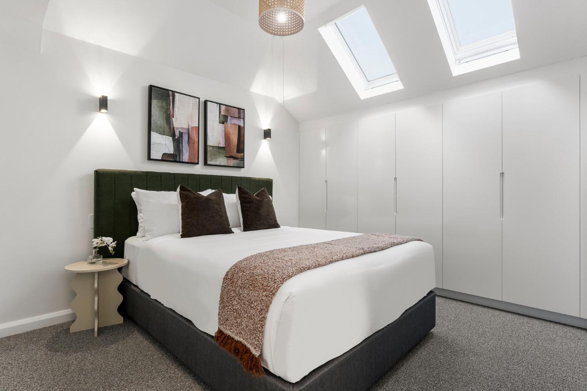 The Henrietta By Urban Rest *