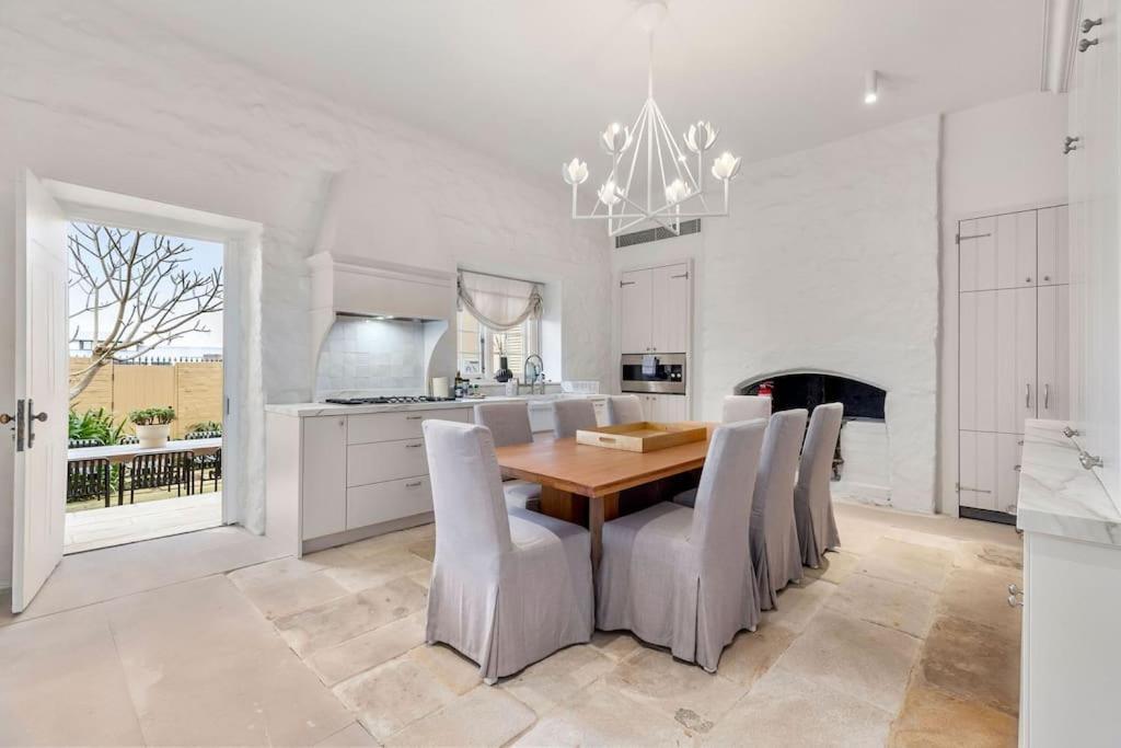 Apartment Luxury Harbourside Living With Rich Historic Charm Sydney