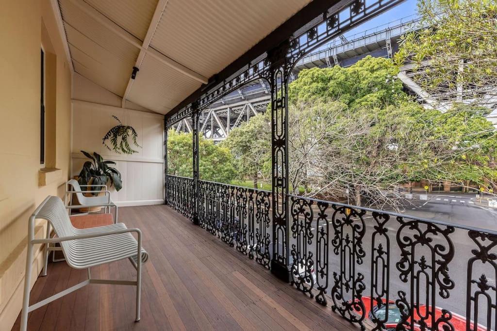 Luxury Harbourside Living With Rich Historic Charm * Sydney