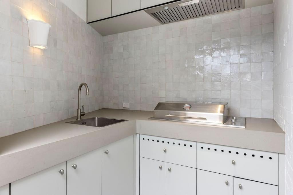 Luxury Harbourside Living With Rich Historic Charm Apartment Sydney