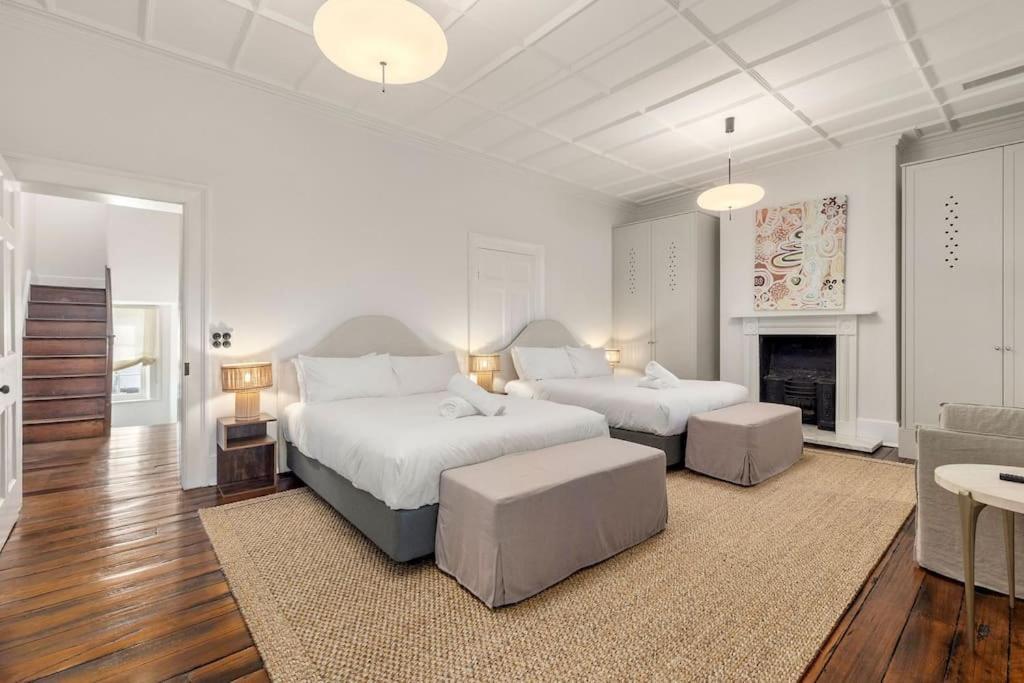 Luxury Harbourside Living With Rich Historic Charm * Sydney