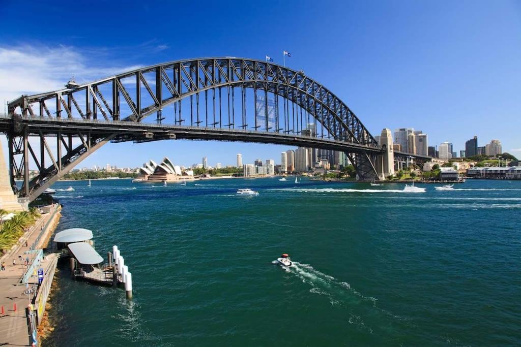 Luxury Harbourside Living With Rich Historic Charm * Sydney