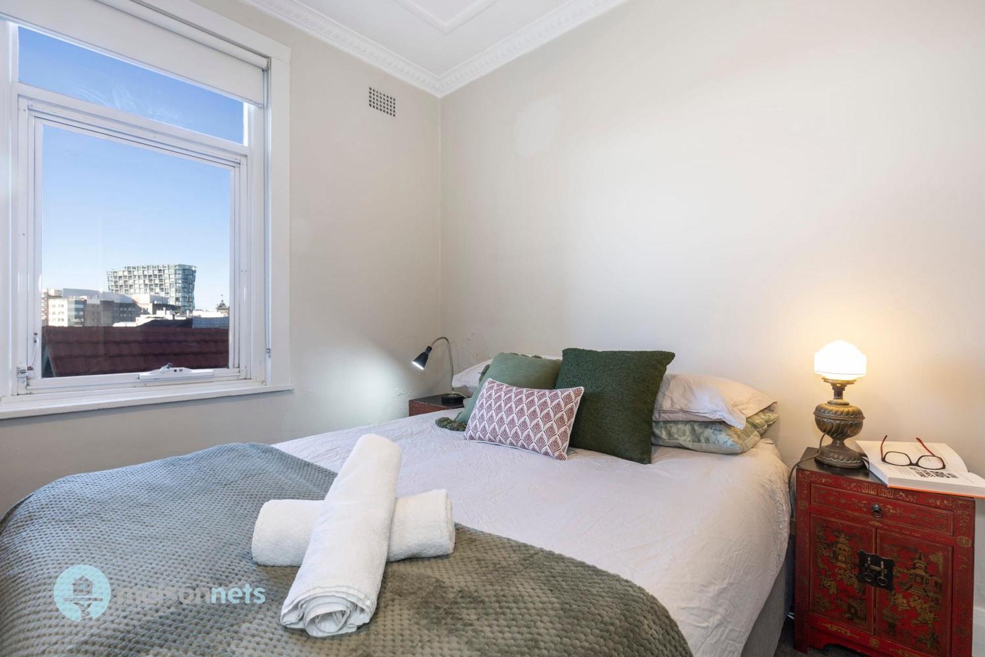 Floor 1 Bedroom Sunroom Close To Cbd *