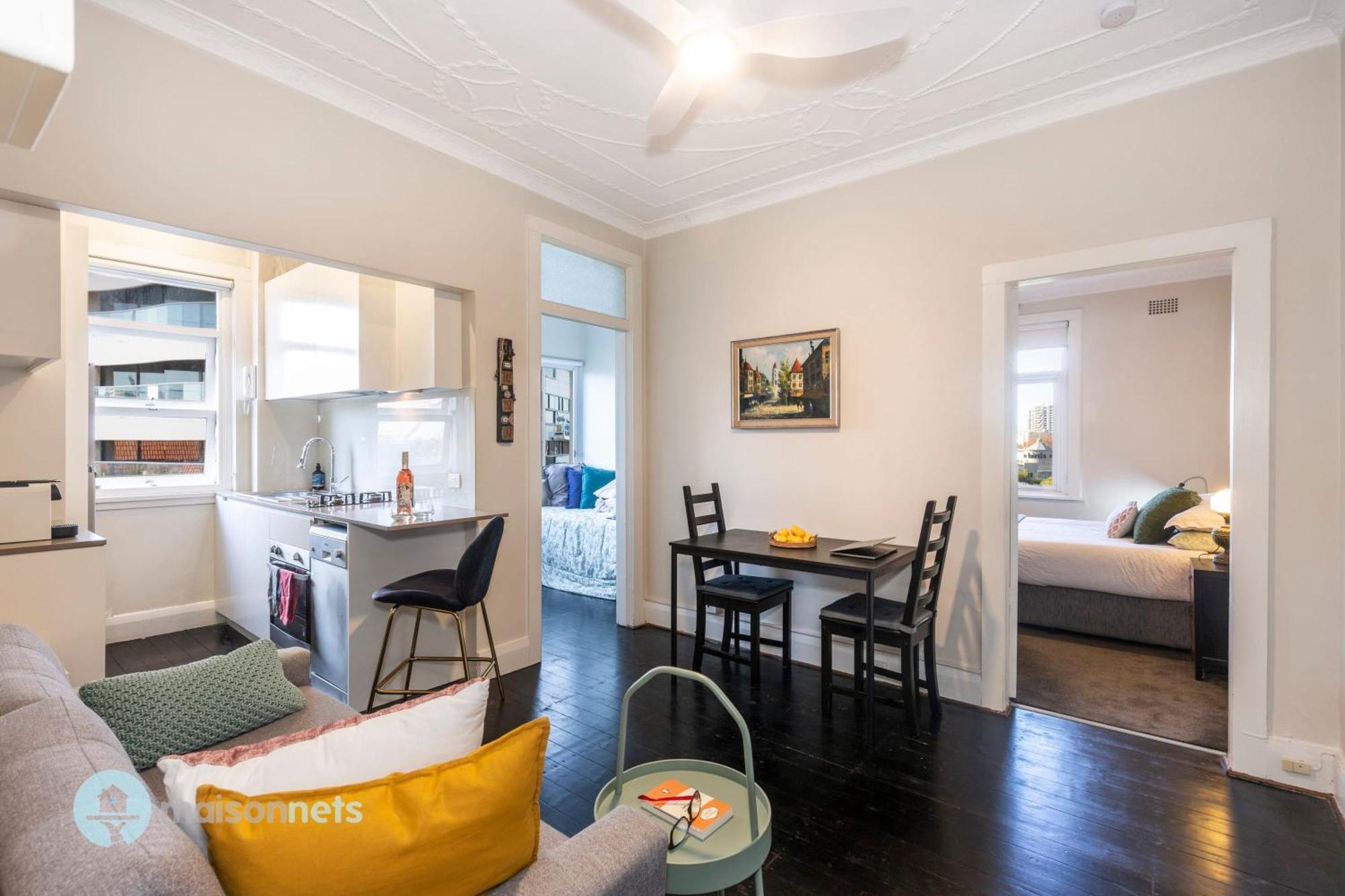 Floor 1 Bedroom Sunroom Close To Cbd Apartamento