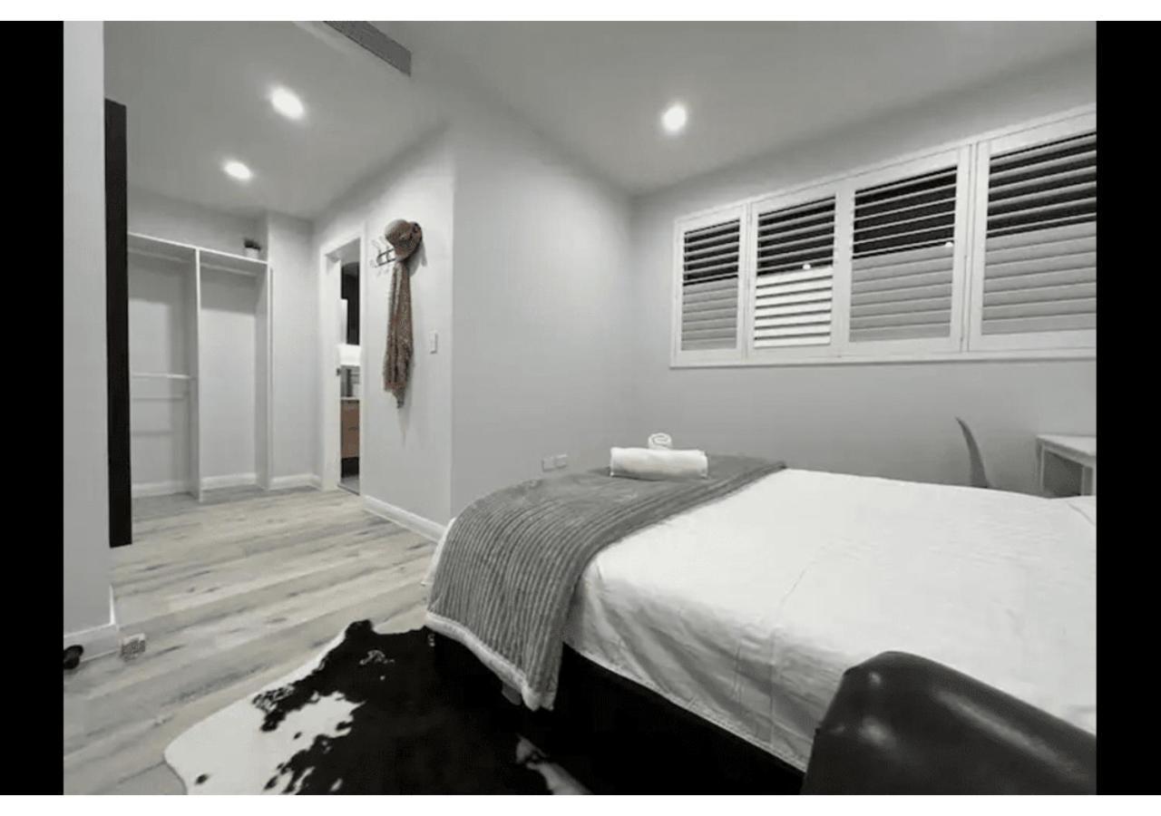 Macquarie Guest house *