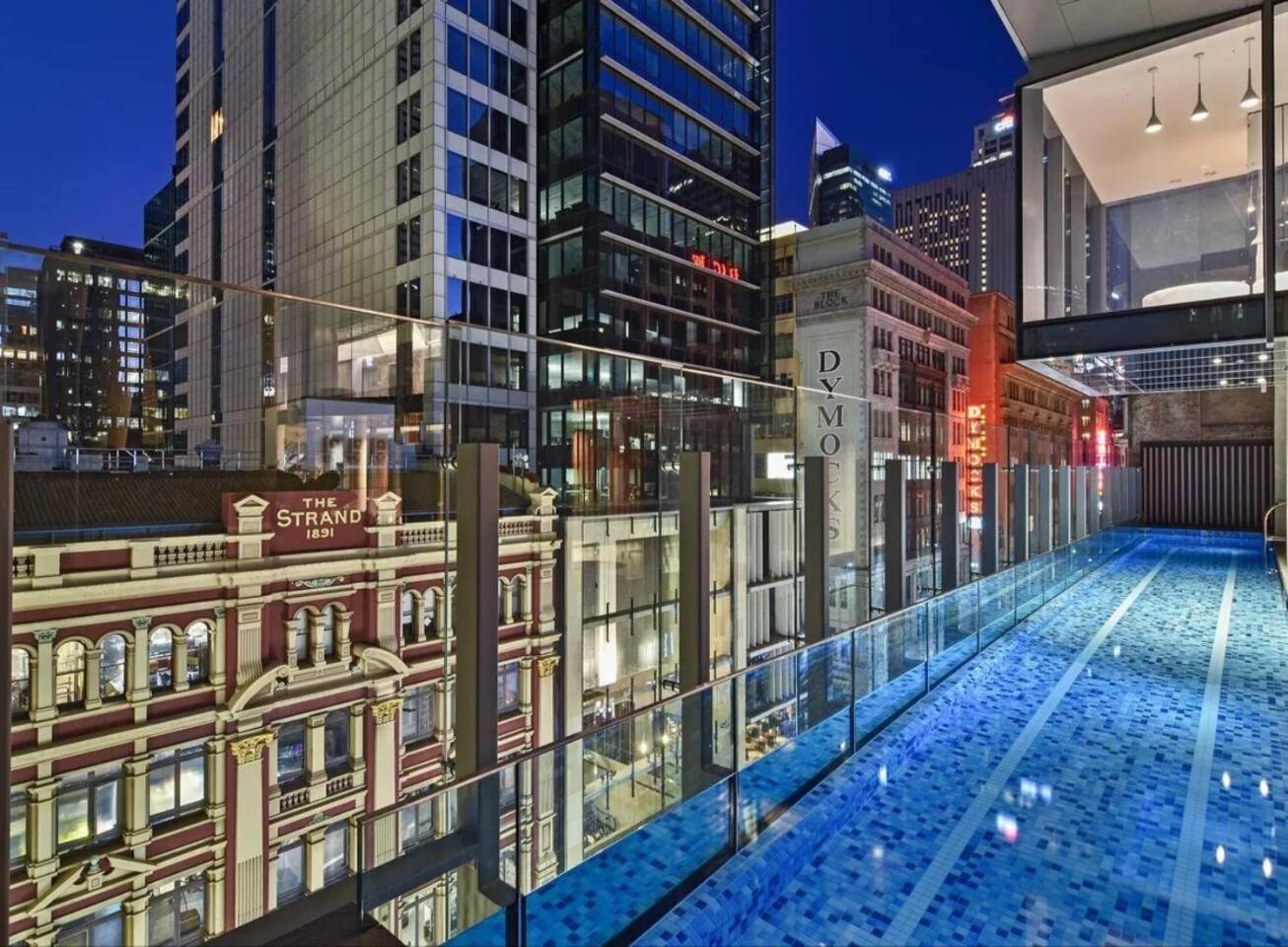 Apartment Stylish 2 Bed In Cbd With Pool, Gym & Sauna Sydney