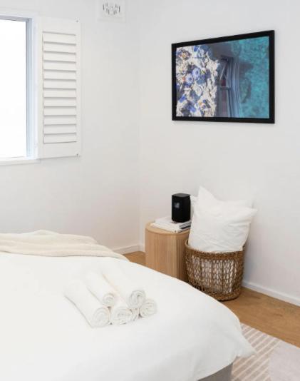 Apartment Beachside Bright Unit - Sleeps 4! *