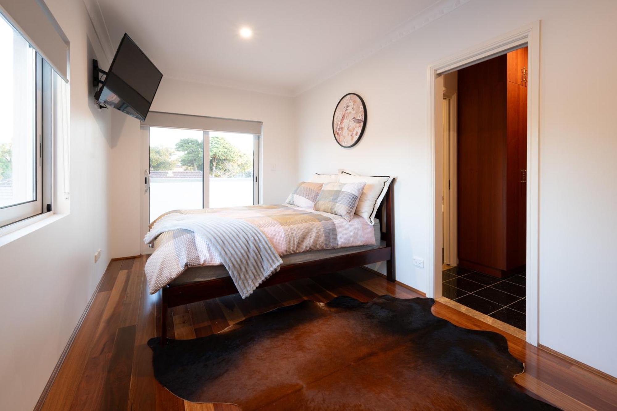 Luxury 3br In Mascot - Minutes From City, Beaches, And Airports