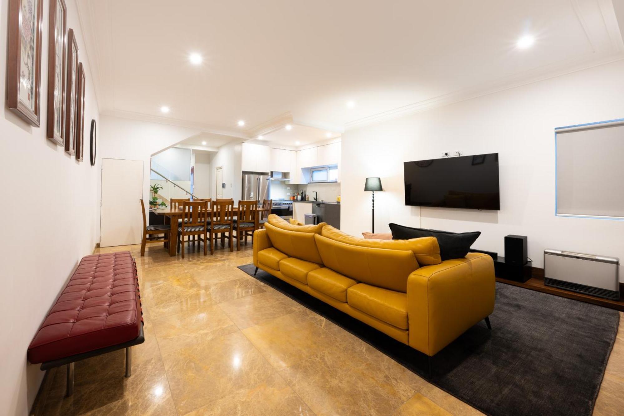 Luxury 3br In Mascot - Minutes From City, Beaches, And Airports *