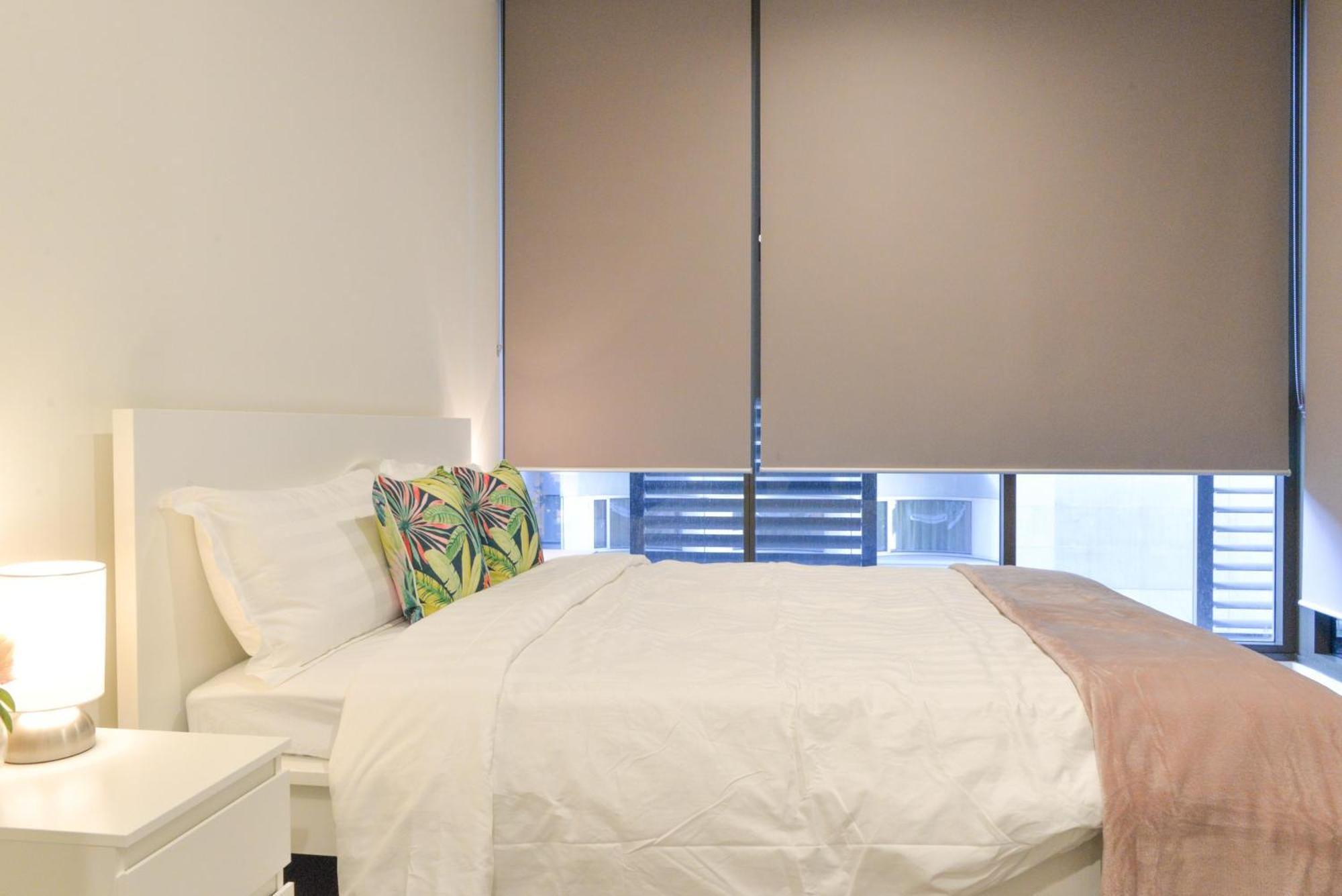 Cbd Best 2br Hyde Park Apartment *