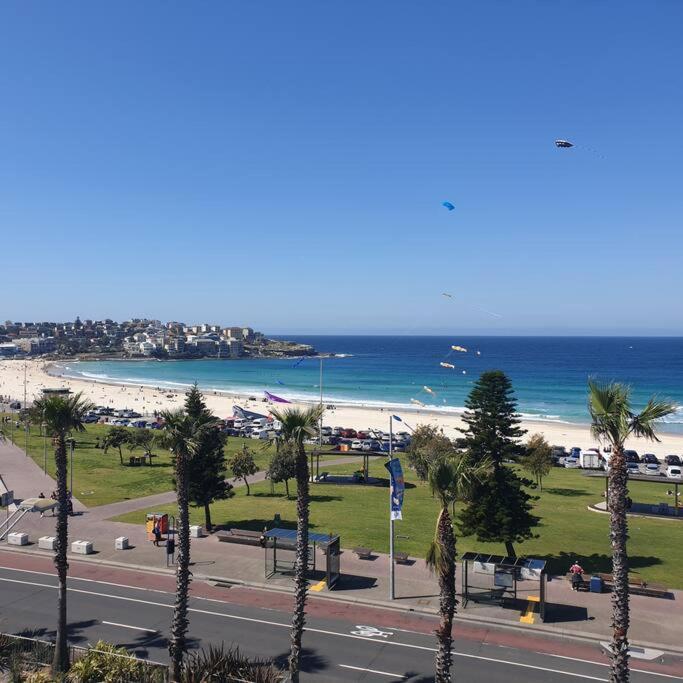 Bondi Hazel Unit 1 - View With Balcony And 2 Bedrooms *