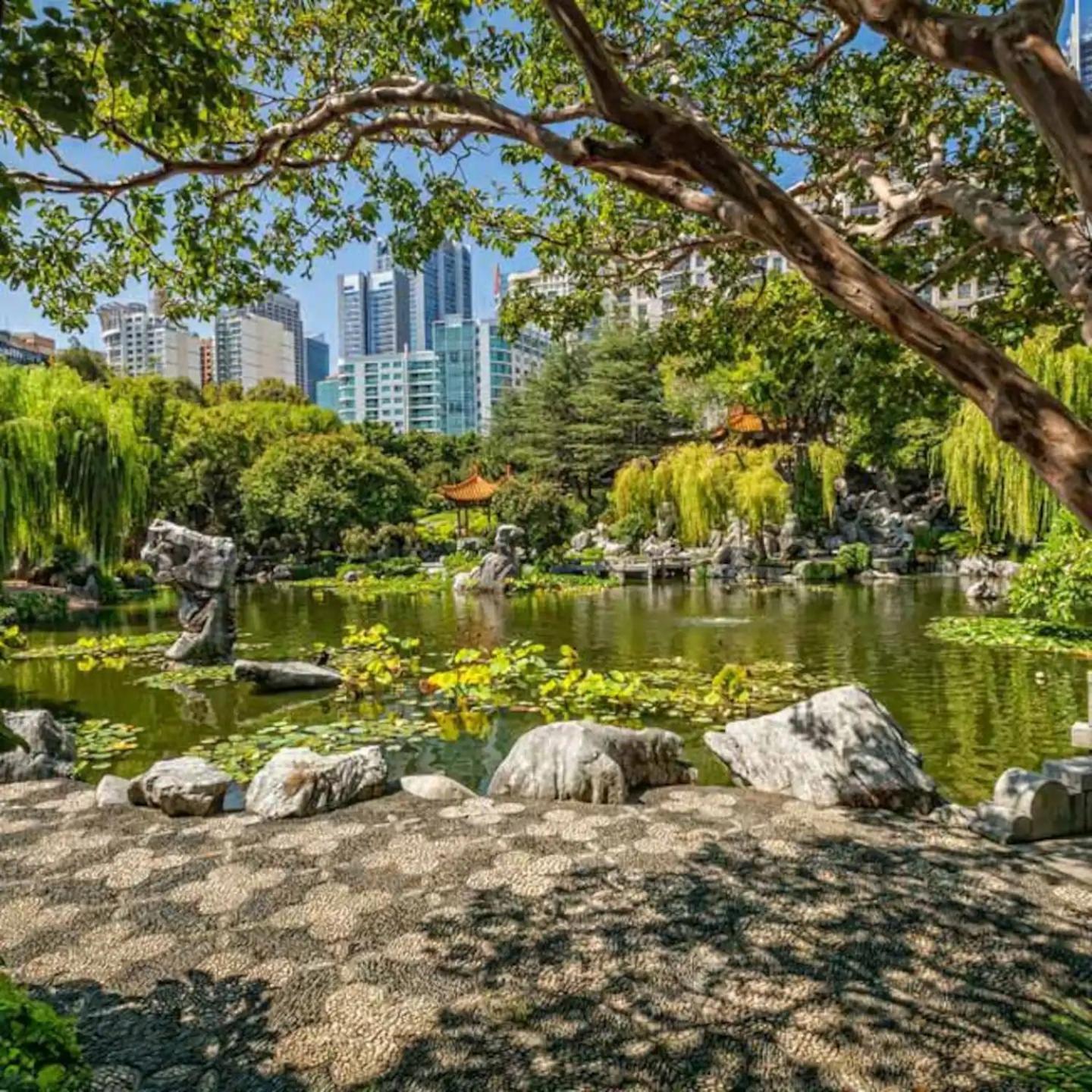 Lovely In The Heart Of Chinatown *