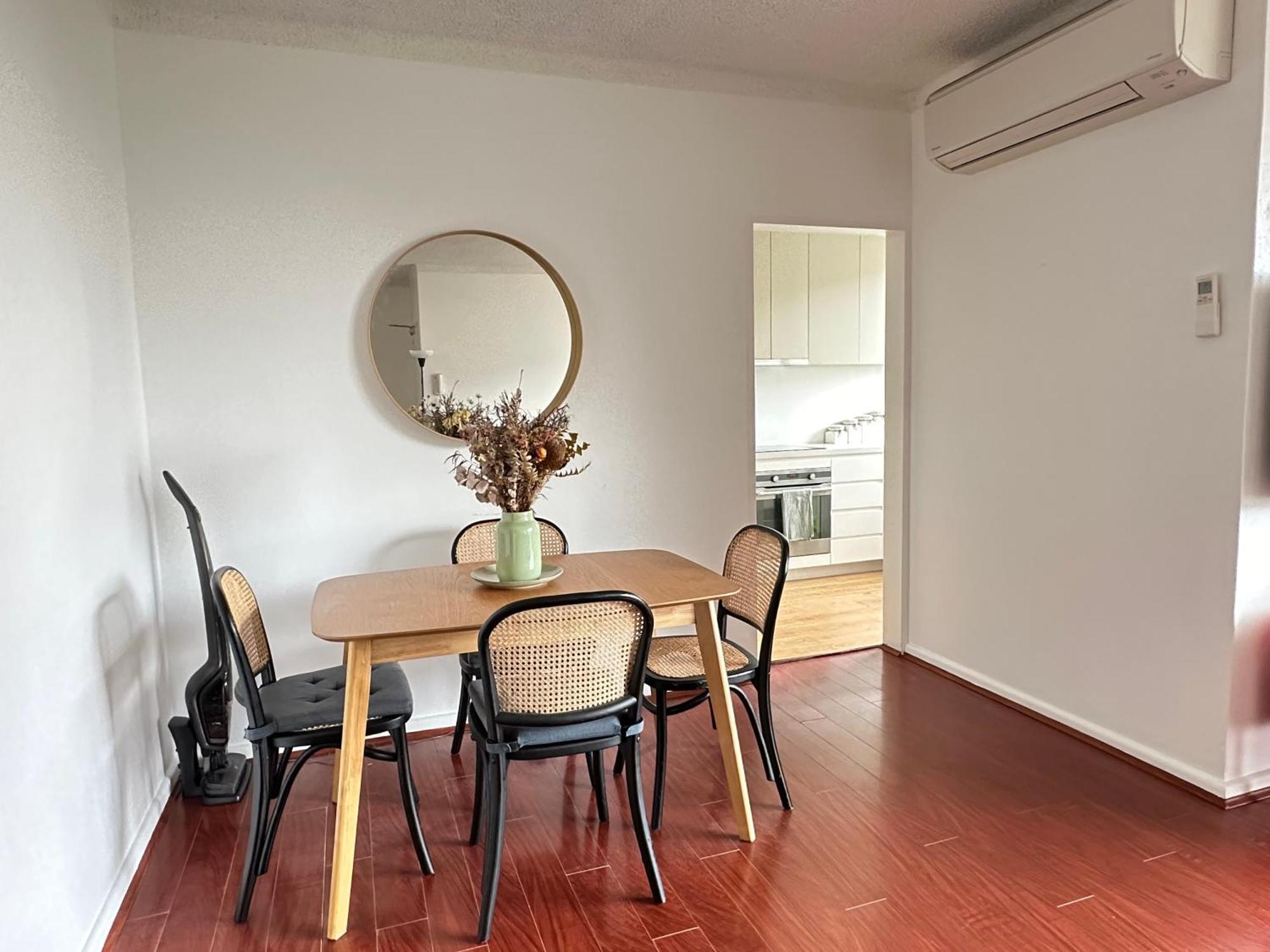 Apartment Holidayrento Bondi Air Con, Parking And Pool
