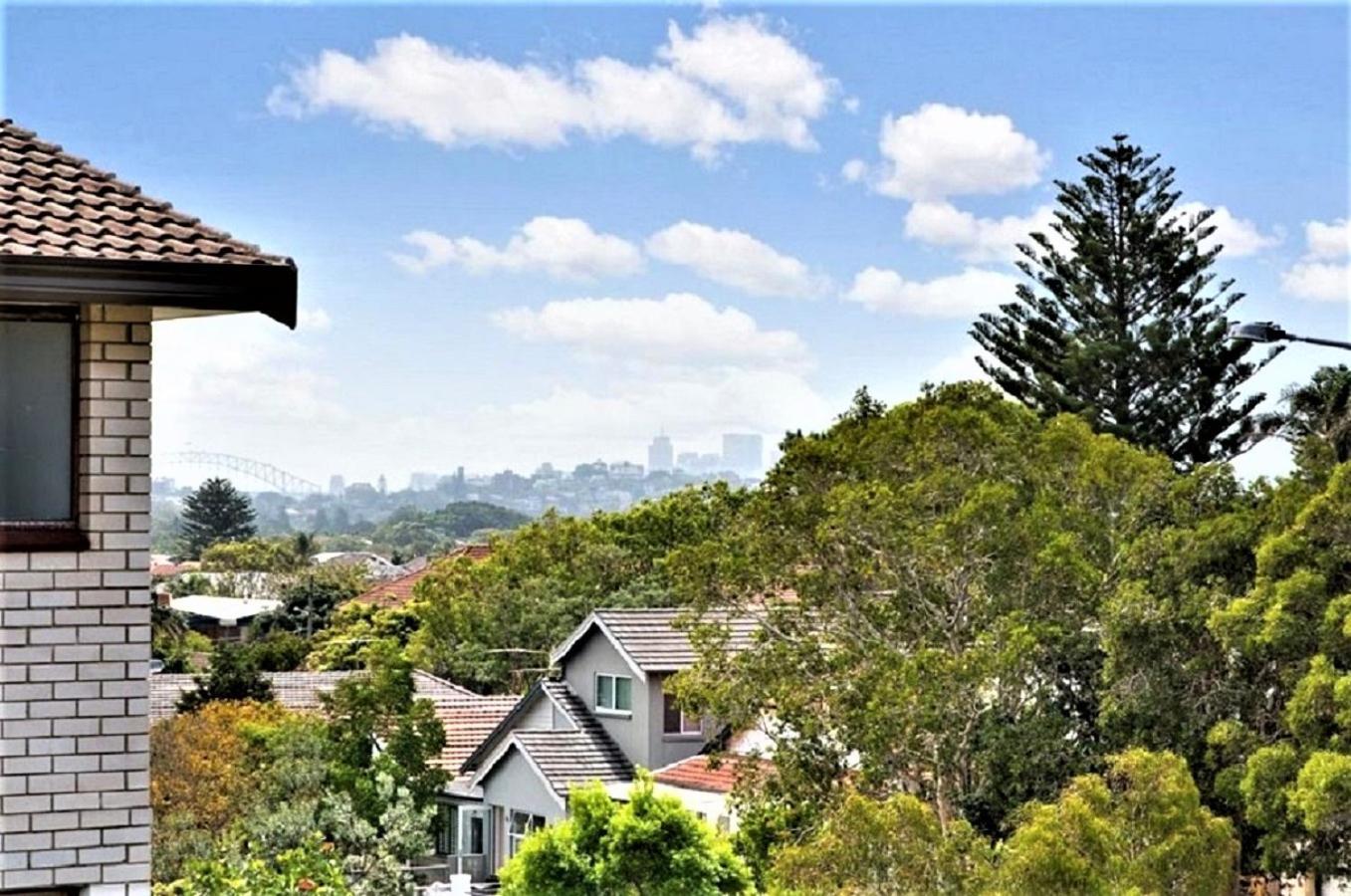 Apartment Holidayrento Bondi Air Con, Parking And Pool