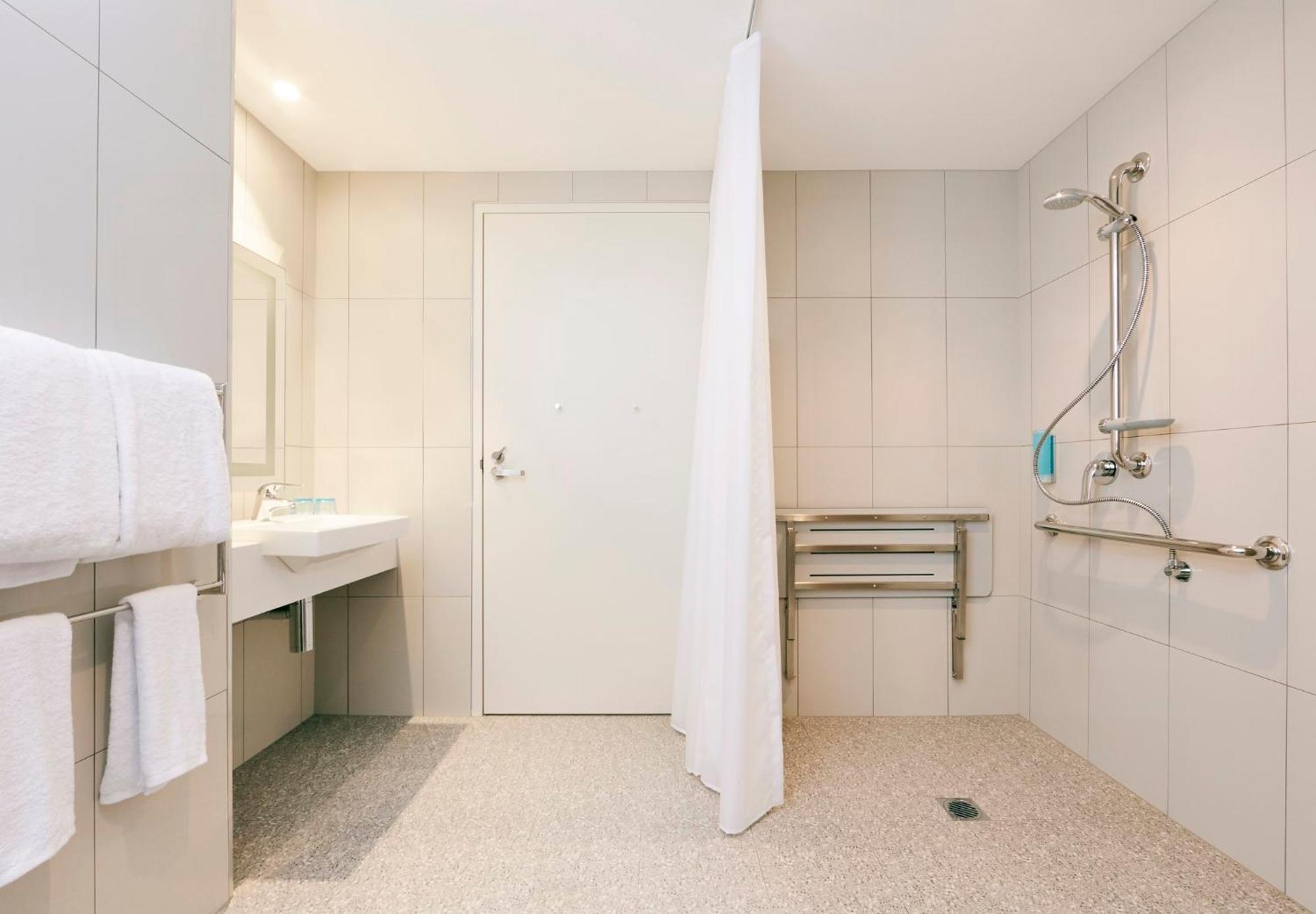 Express Macquarie Park By Ihg