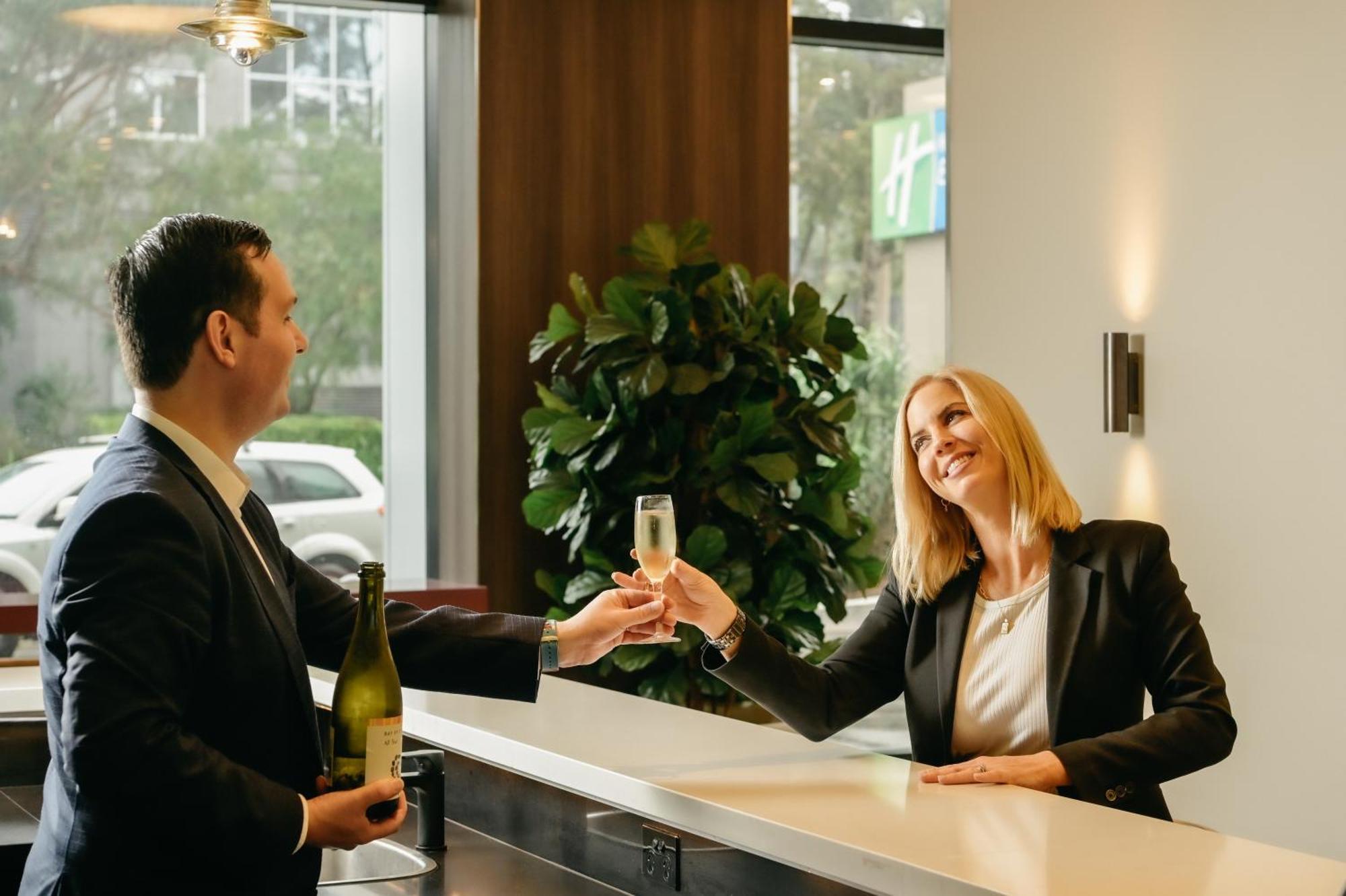 Express Macquarie Park By Ihg 4*