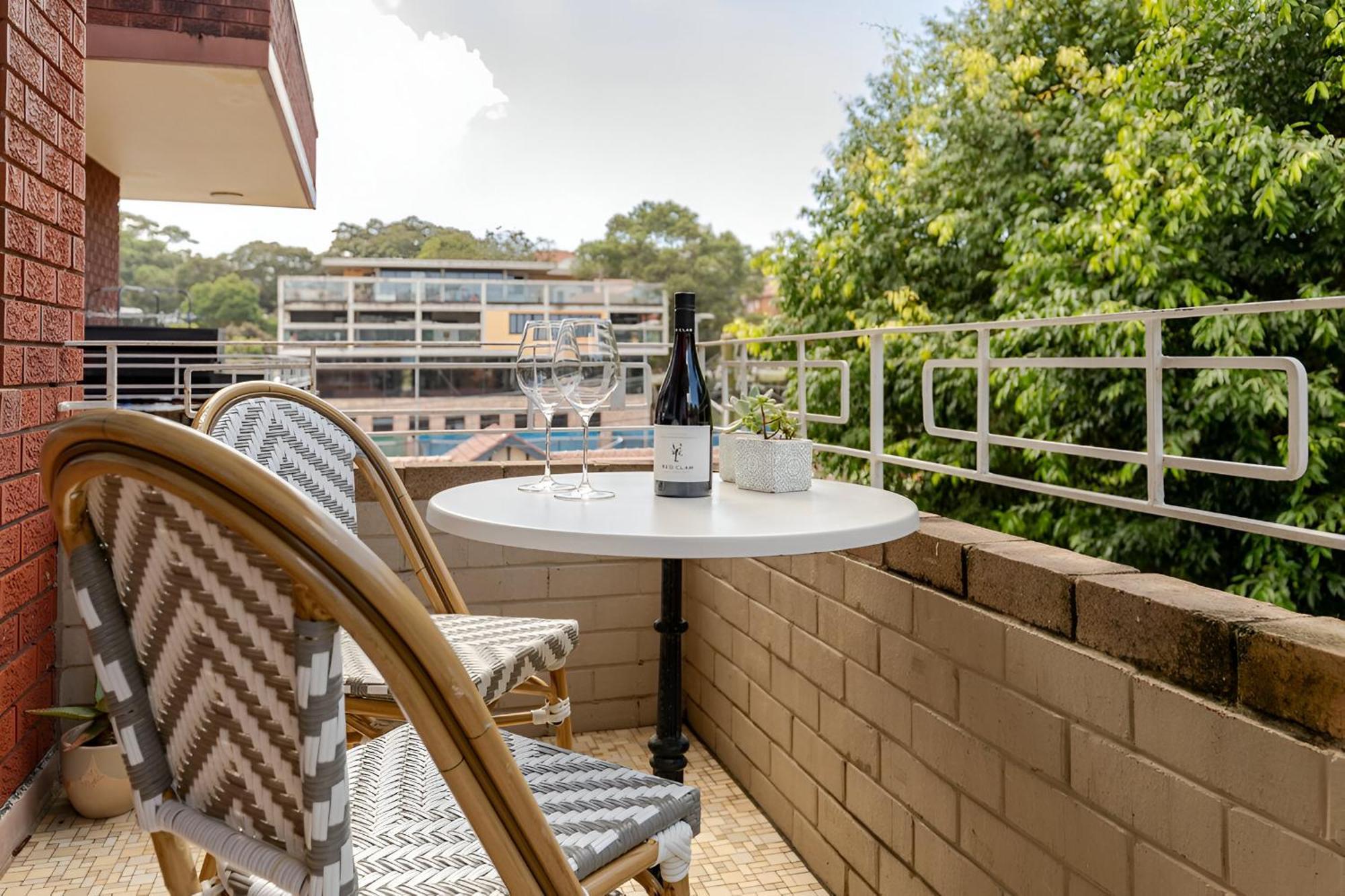 Apartment Stylish And Spacious Sydney